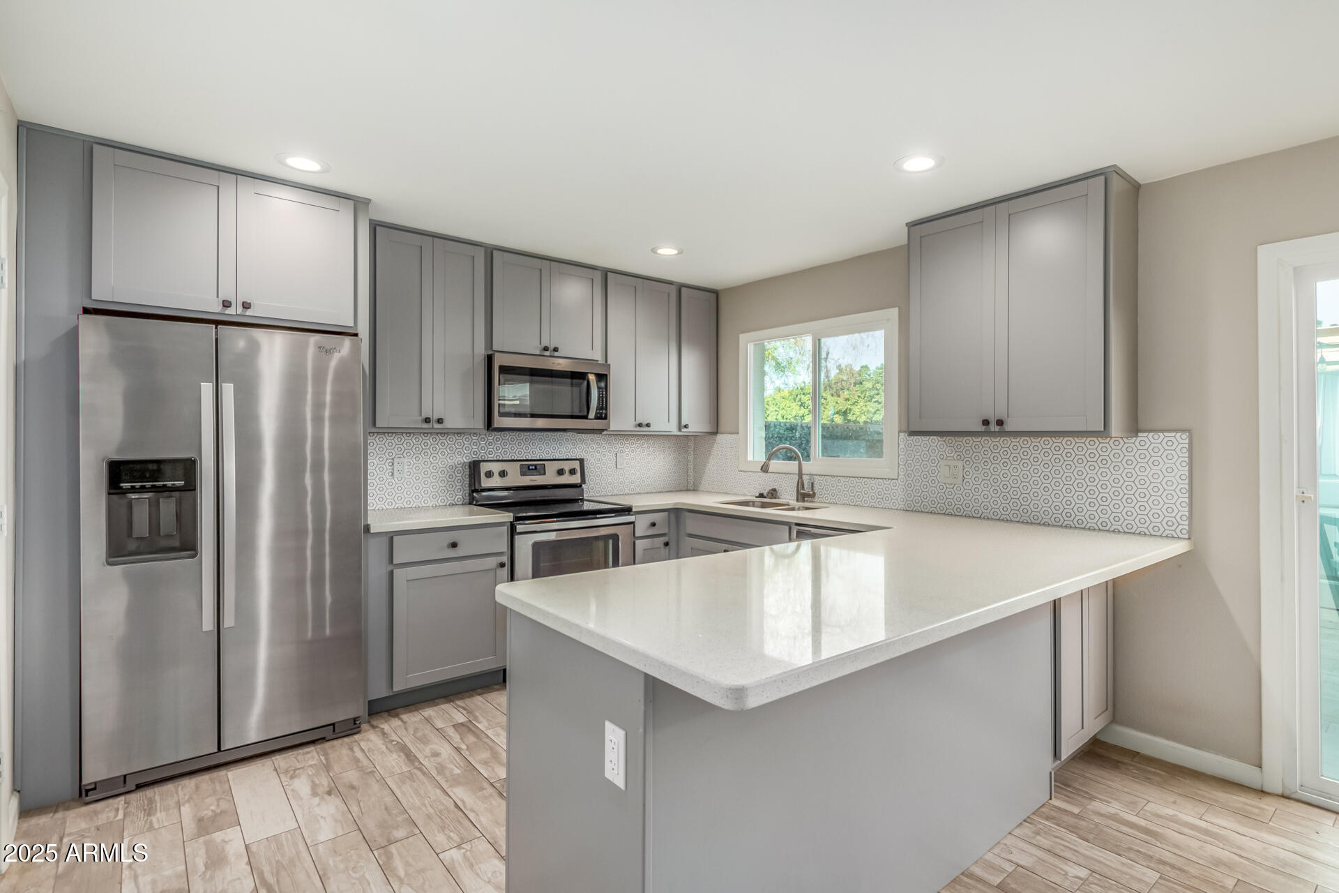 6161 N GRANITE REEF Road