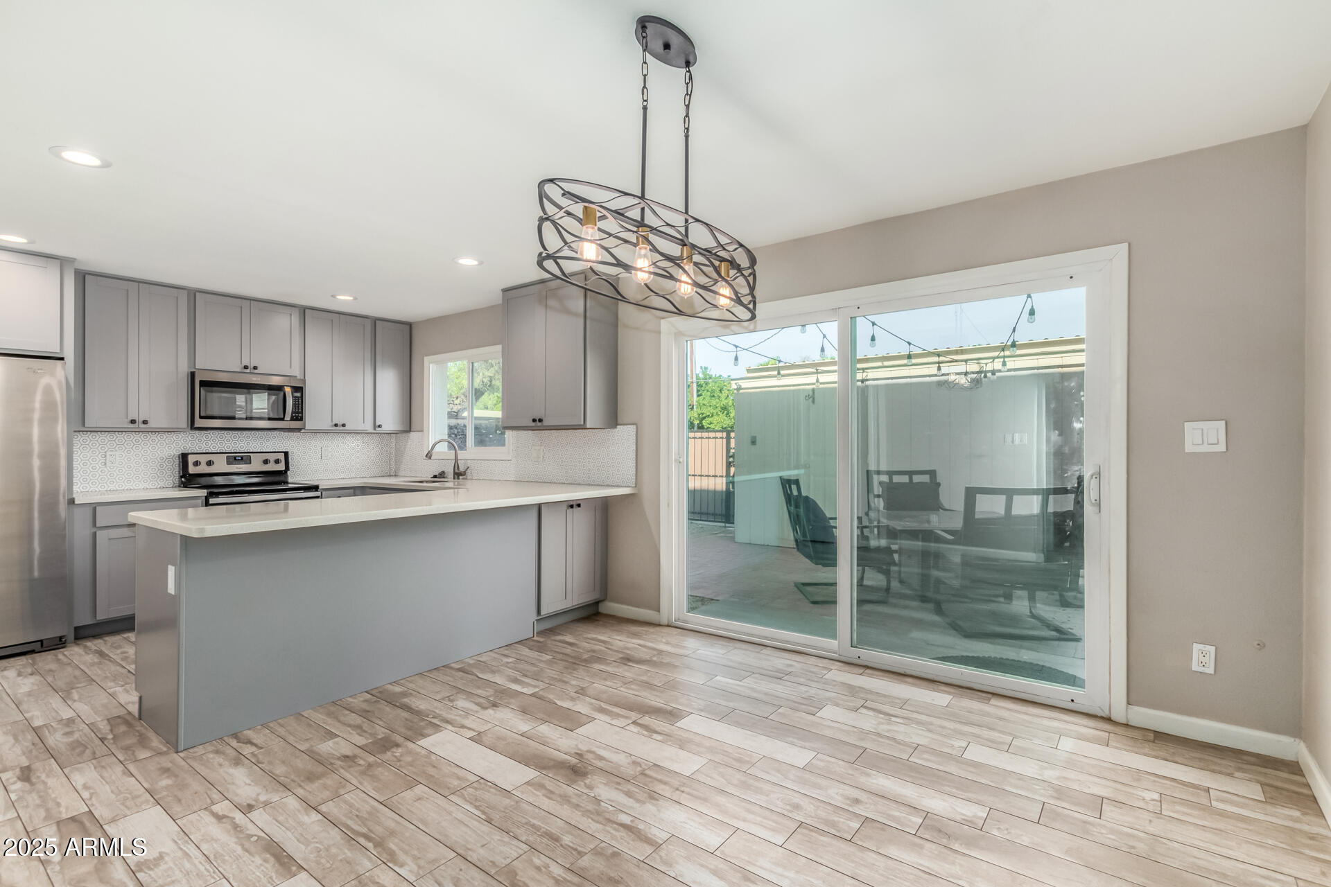 6161 N GRANITE REEF Road