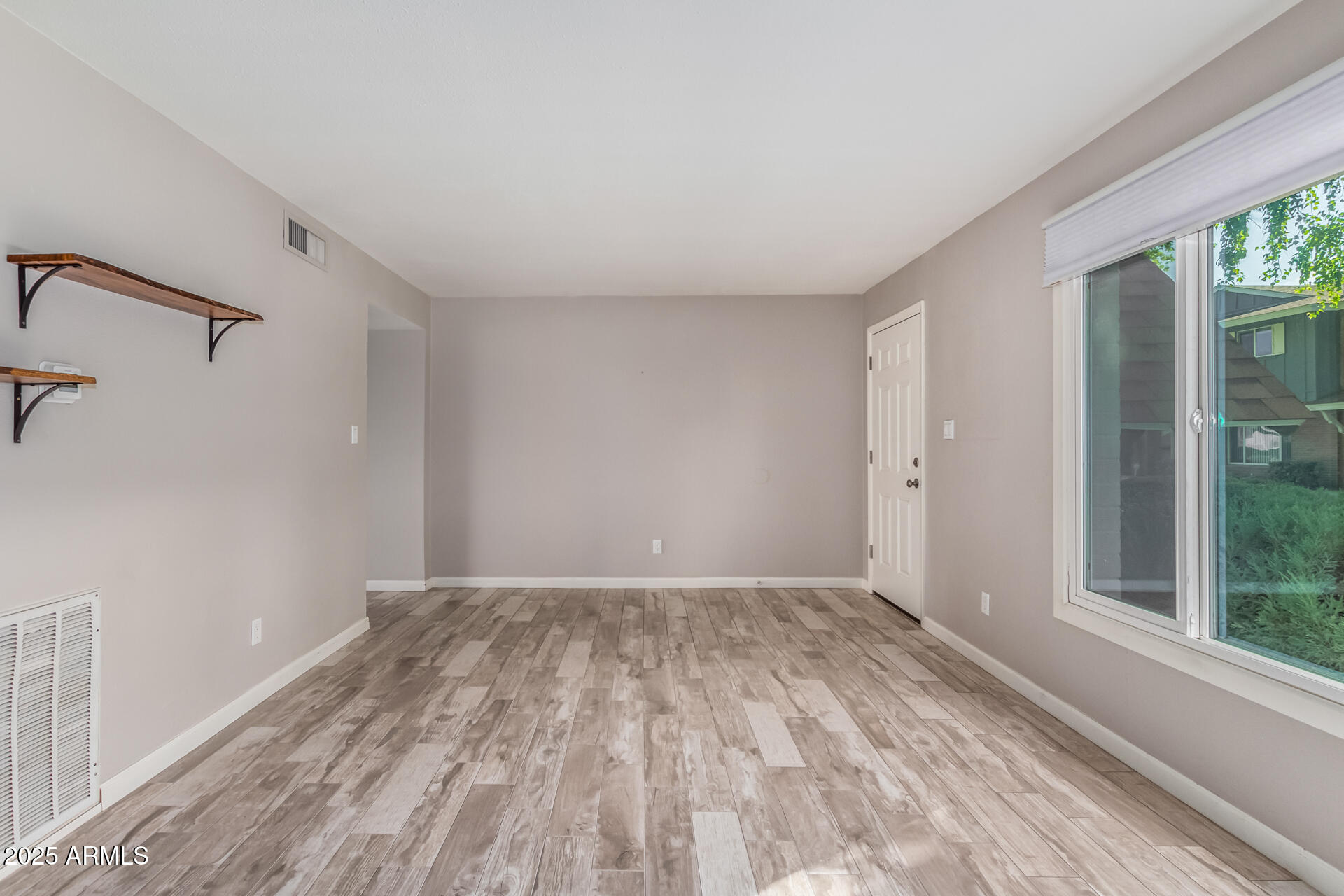 6161 N GRANITE REEF Road