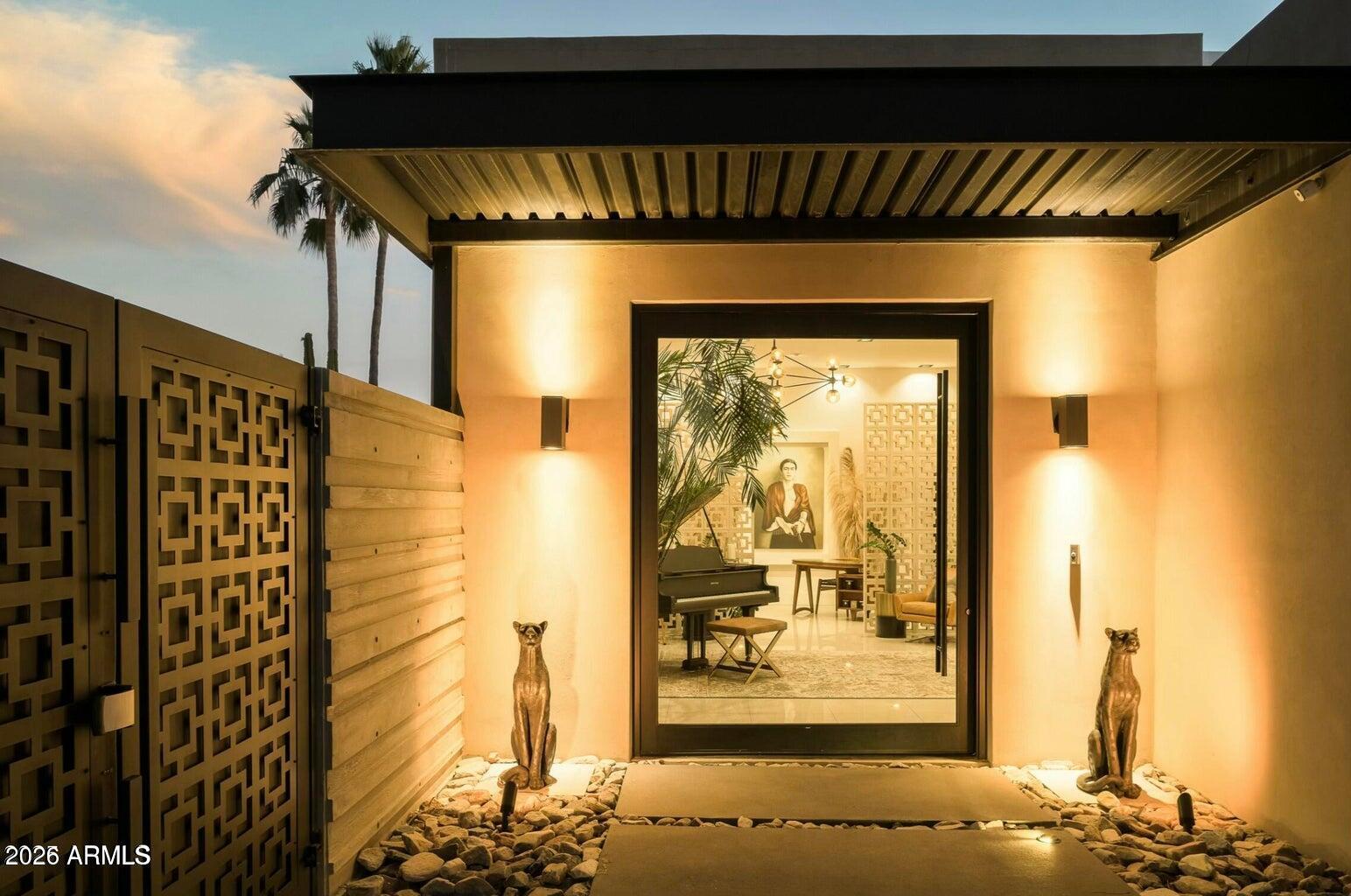 8011 E Larkspur Drive