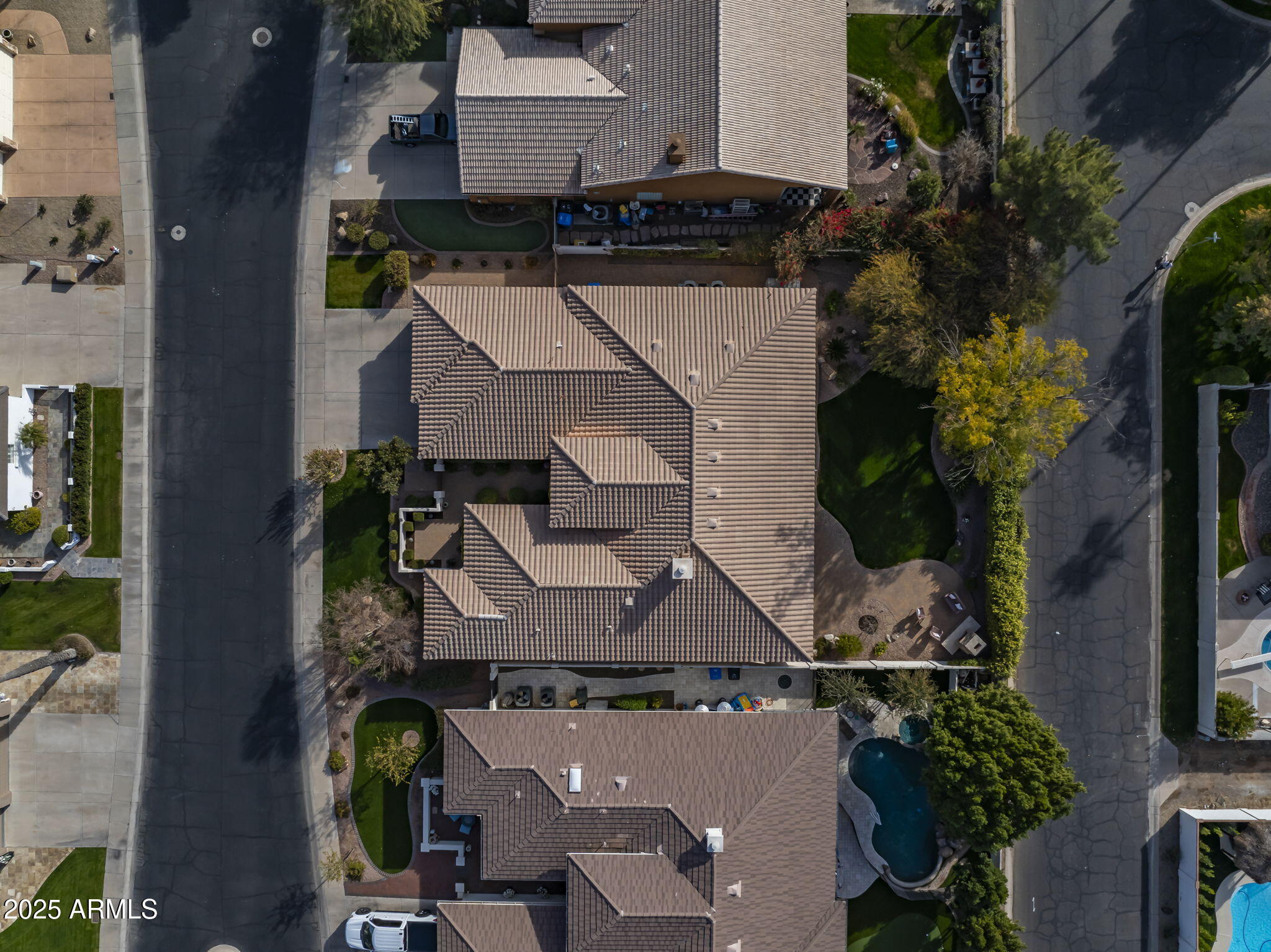 6302 N 4TH Drive