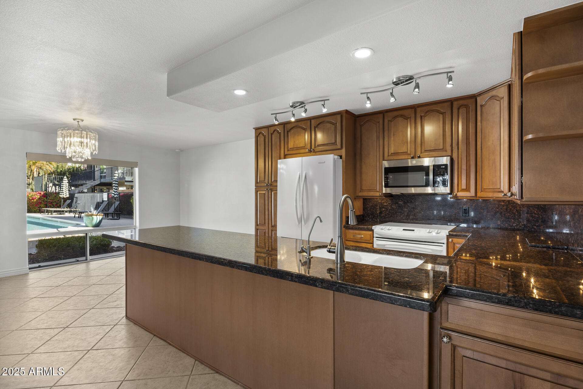 7401 E NORTHLAND Drive # 1