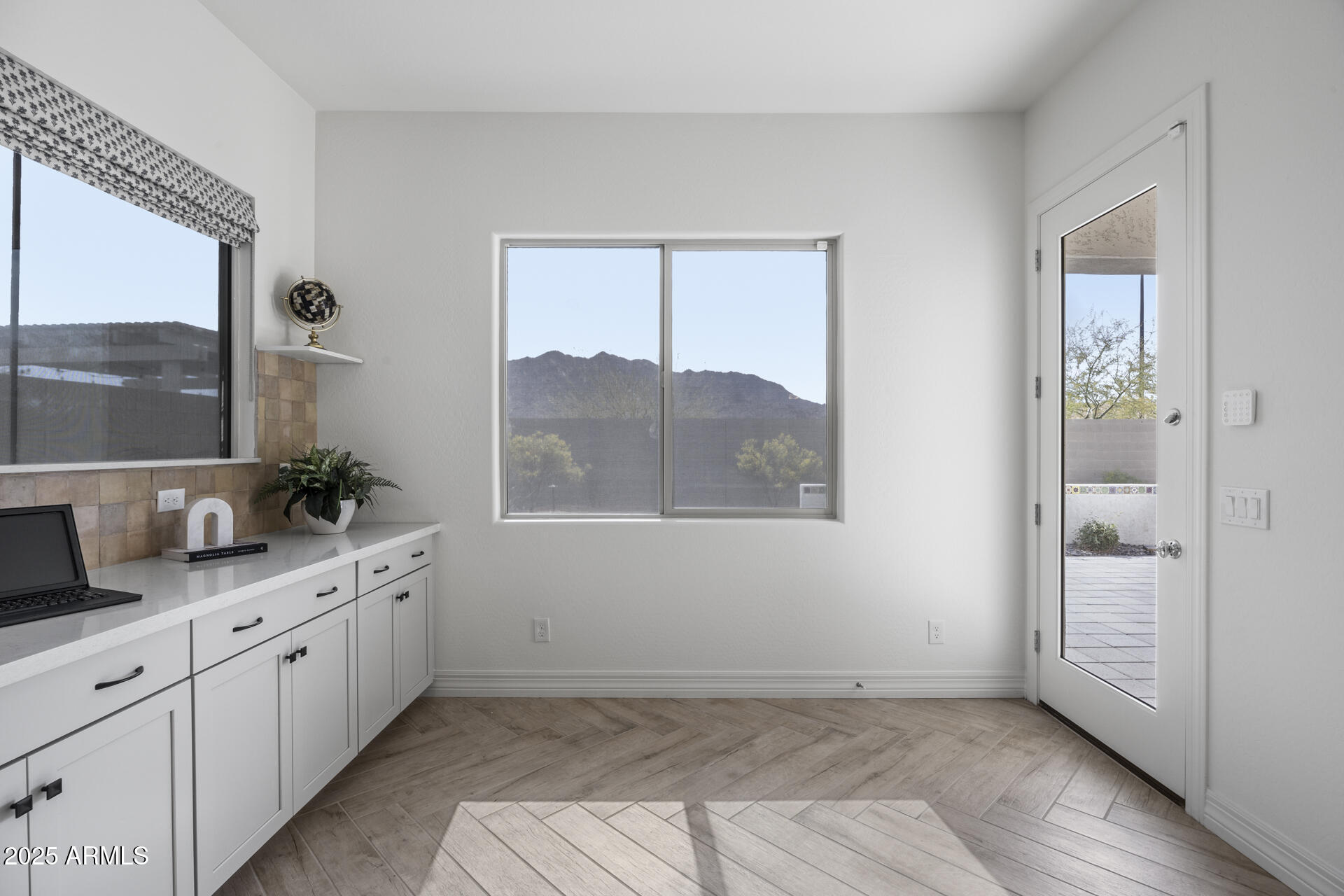 3539 E Starflower Drive