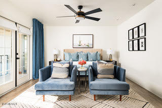 4636 E MOONLIGHT Way # 0