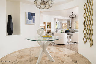 4636 E MOONLIGHT Way # 0