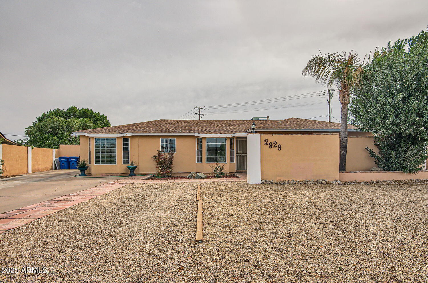 2929 N 55TH Place