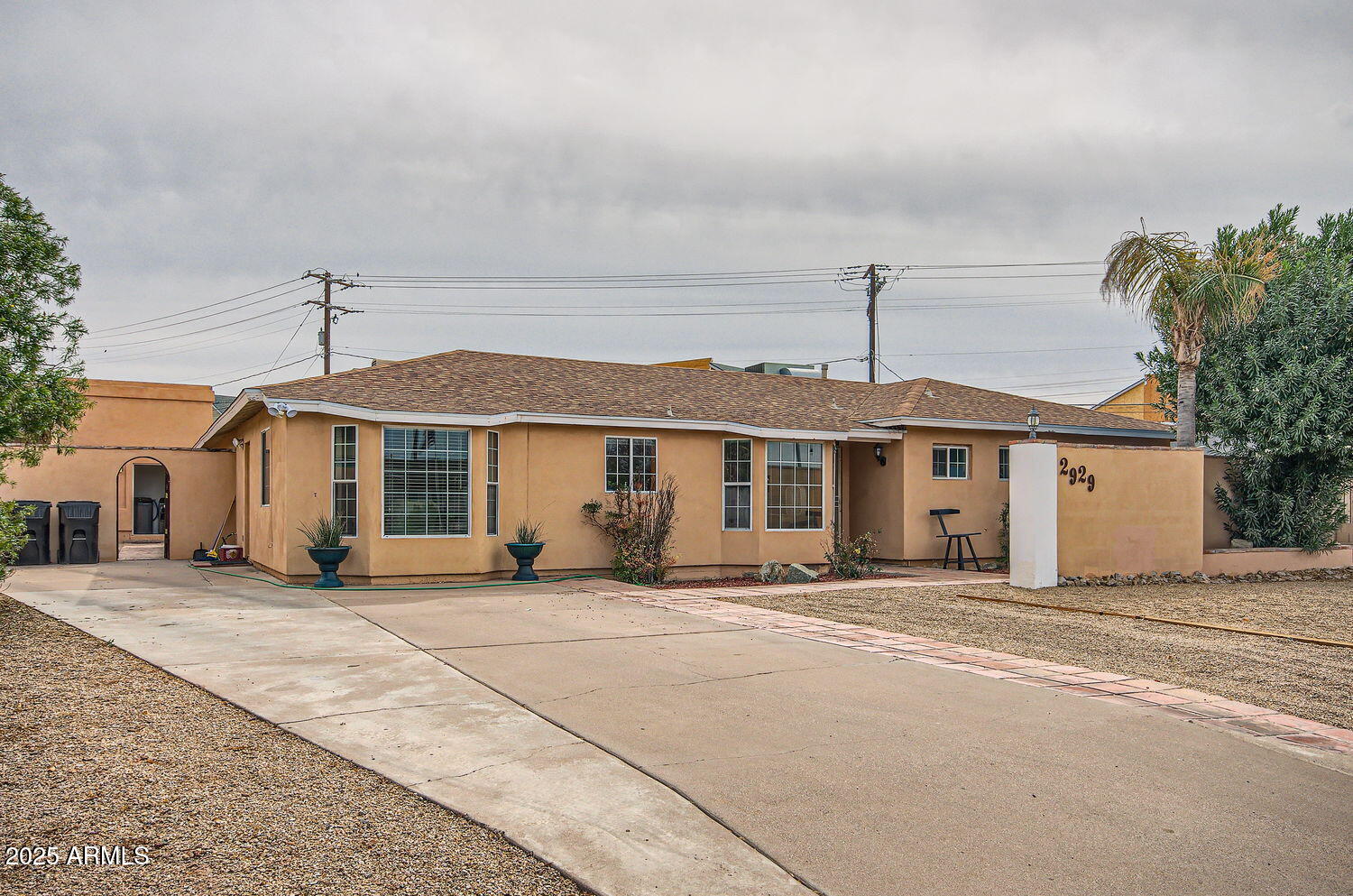 2929 N 55TH Place