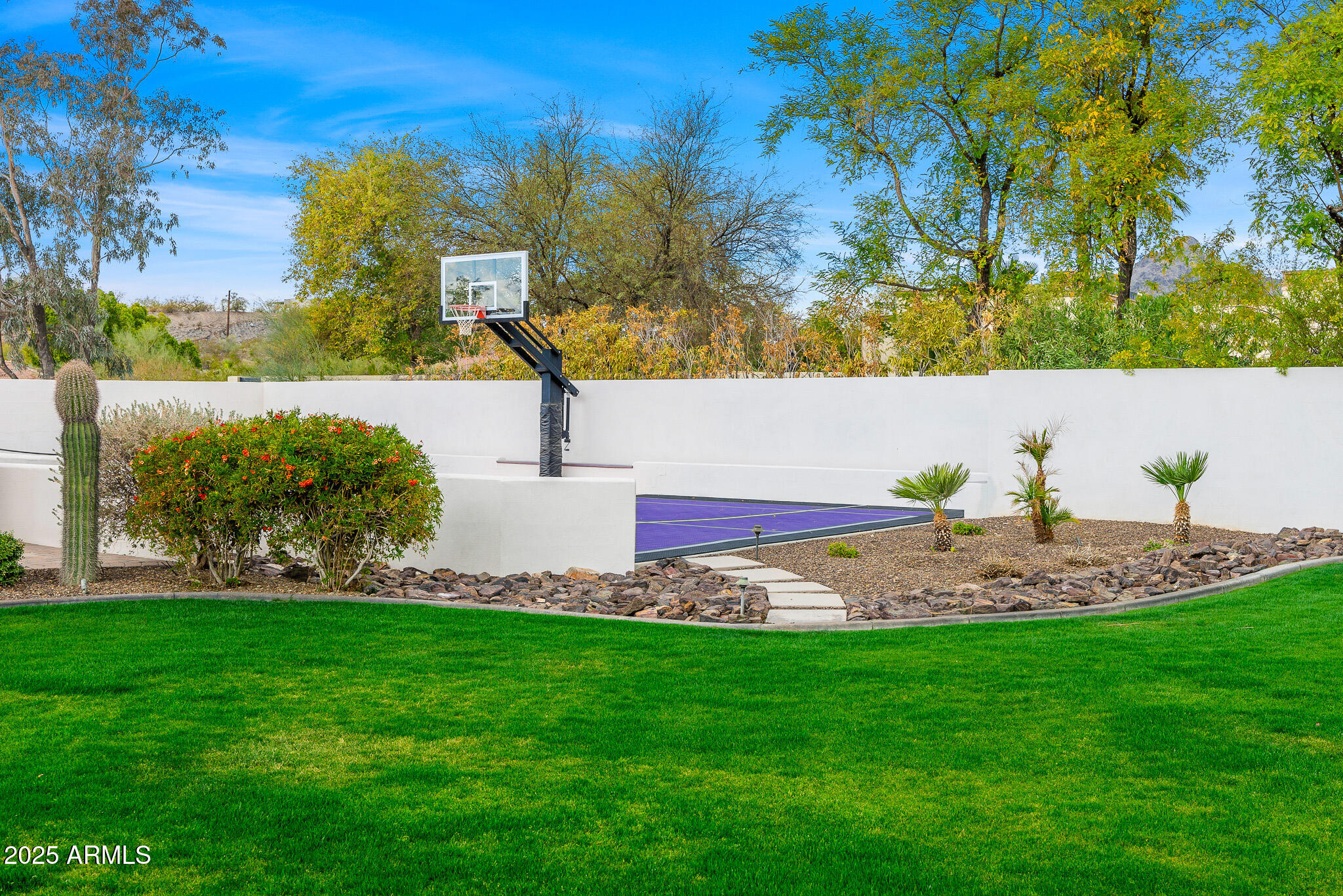 3246 E SAN MIGUEL Place