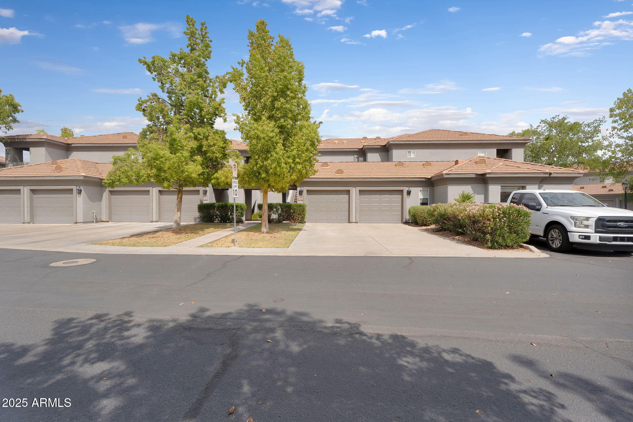 7401 W Arrowhead Clubhouse Drive # 2079