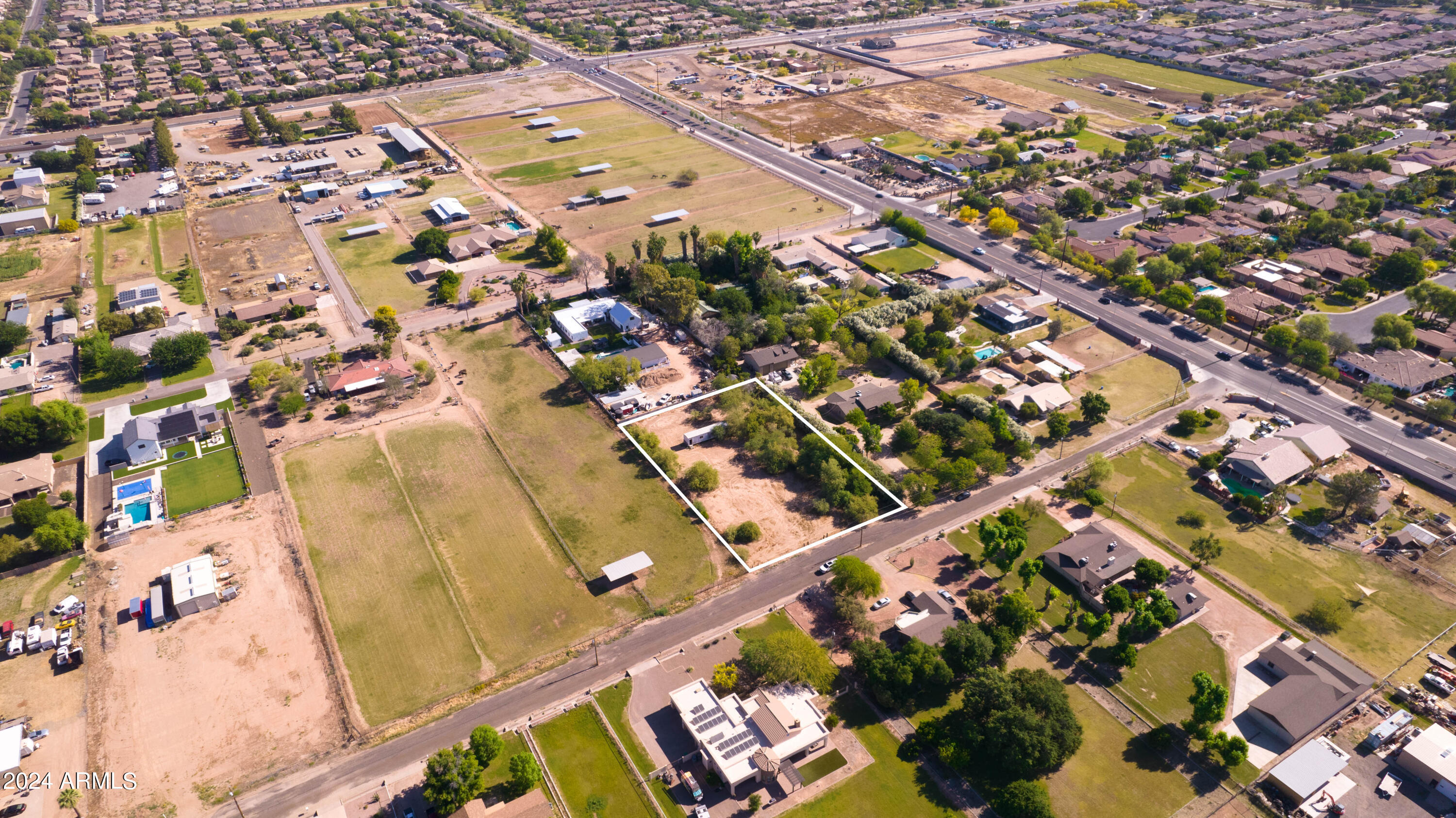 127XX E Via De Arboles --