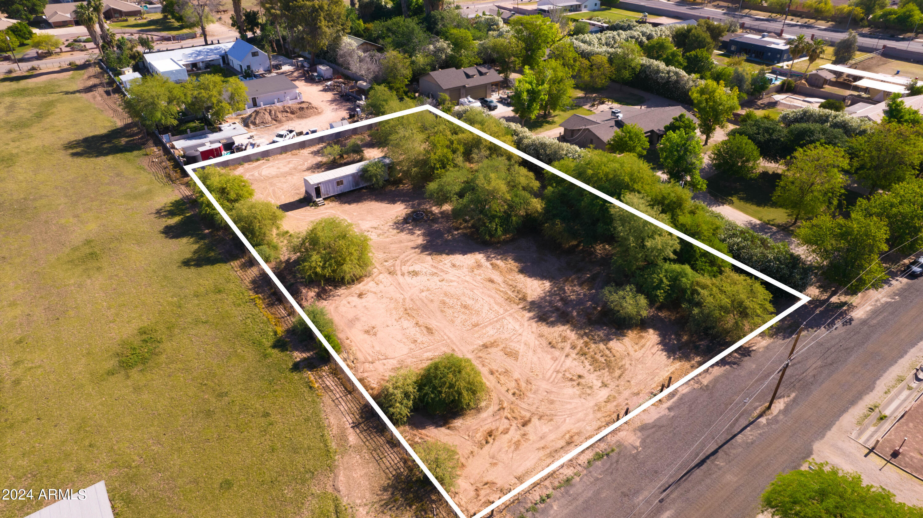 127XX E Via De Arboles --