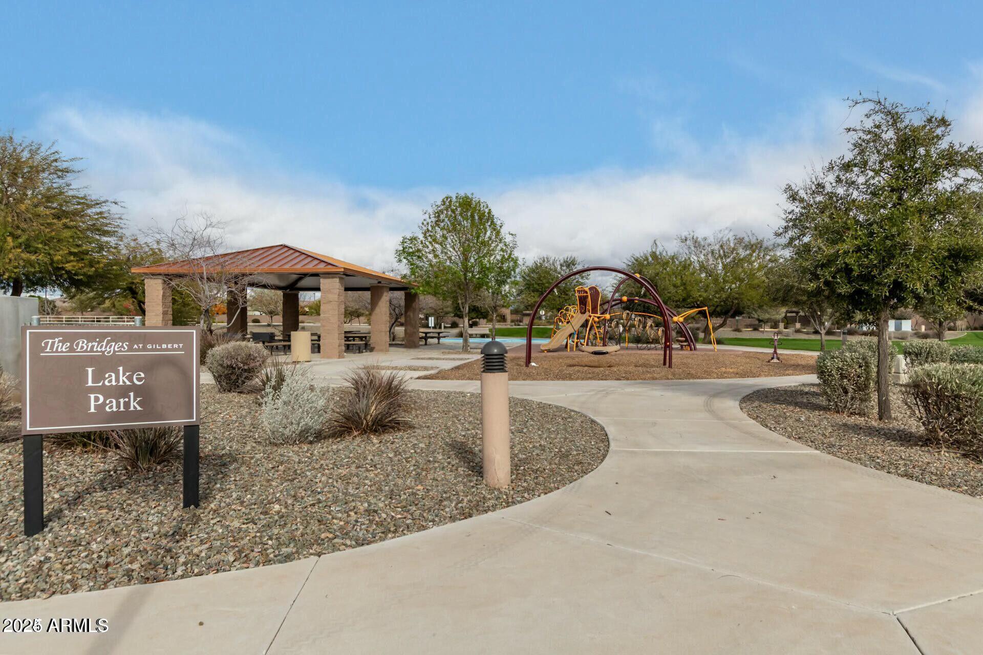 4976 S GIRARD Street