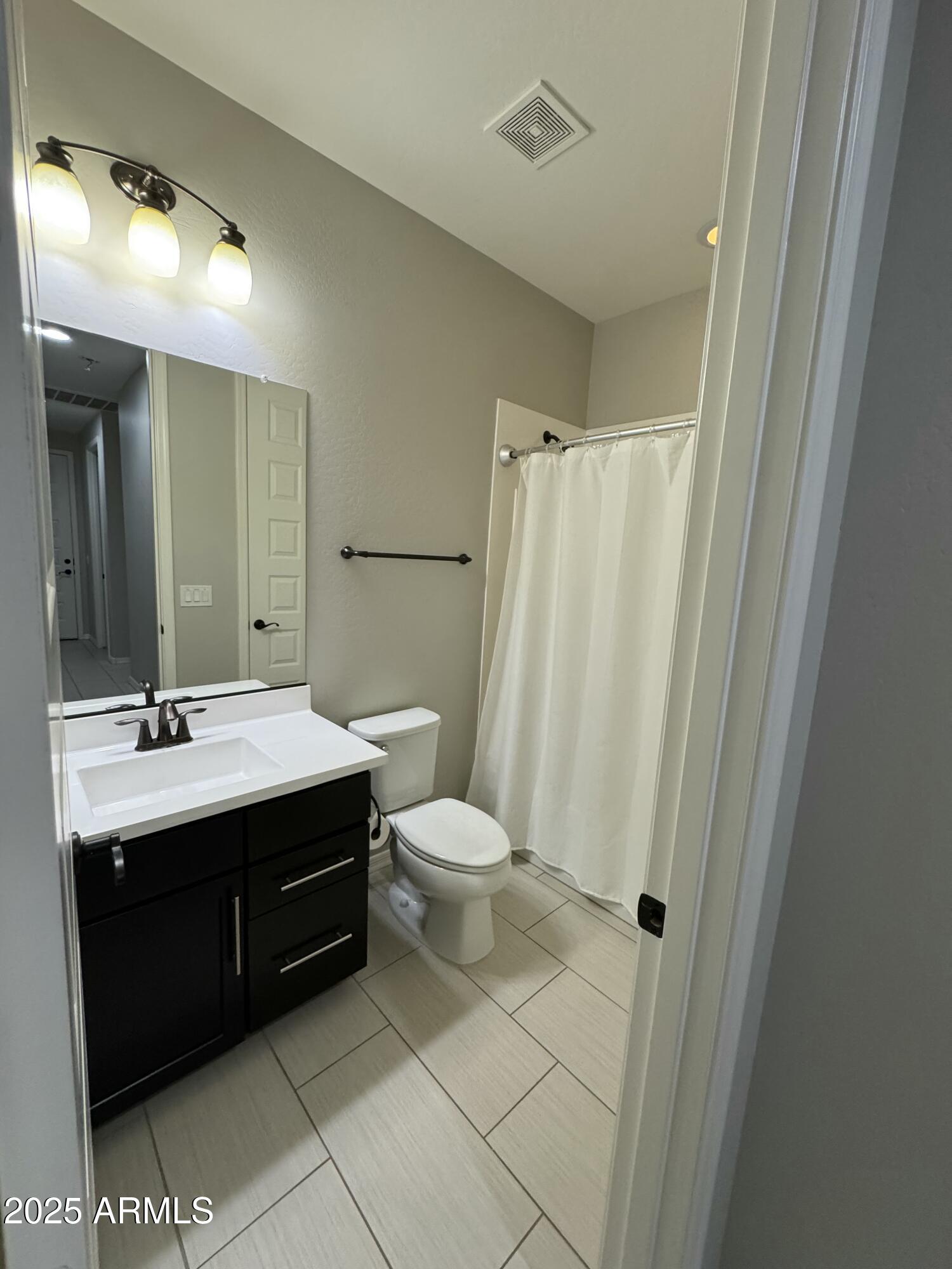 4976 S GIRARD Street