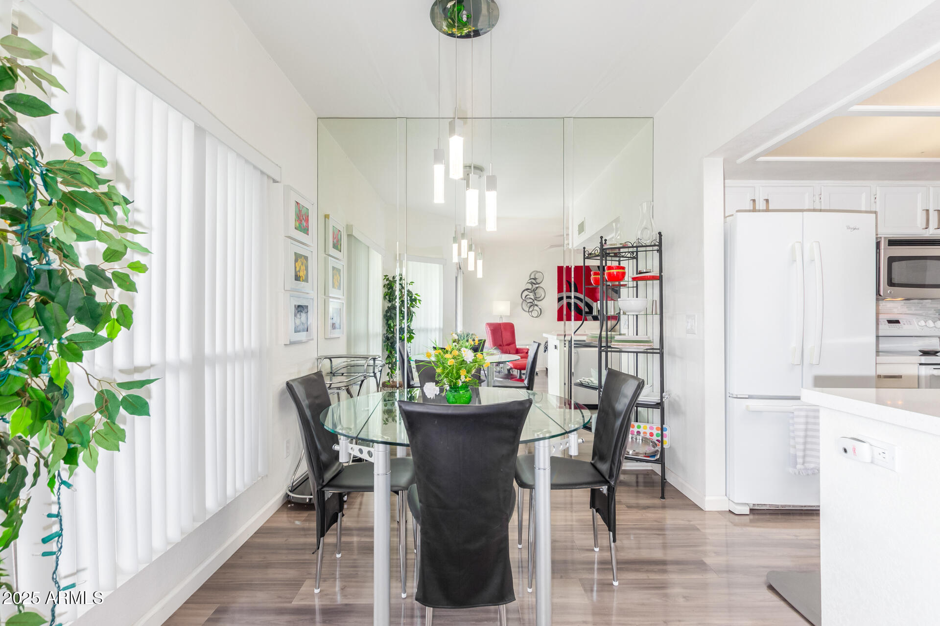 9711 E MOUNTAIN VIEW Road # 2524