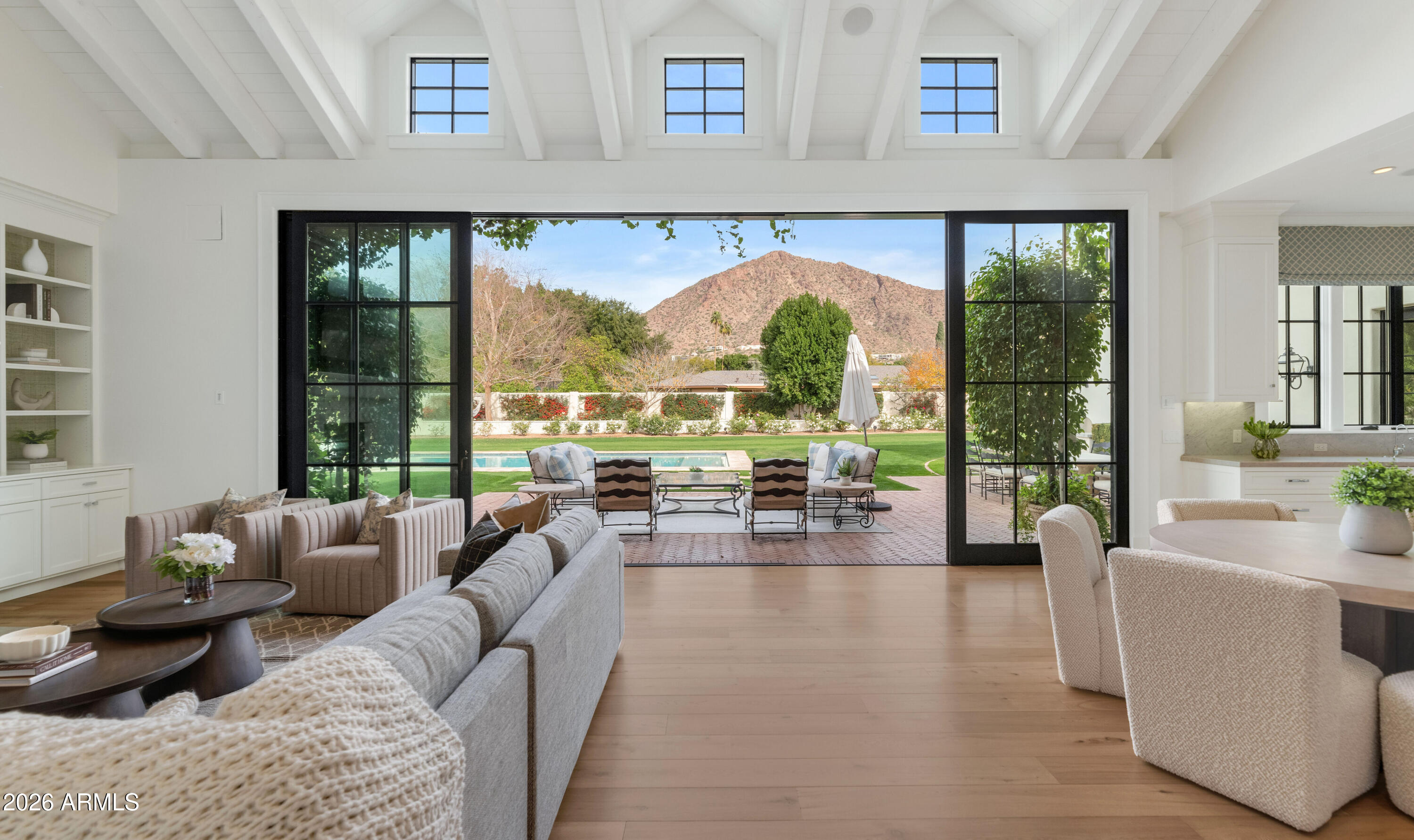 5446 E EXETER Boulevard