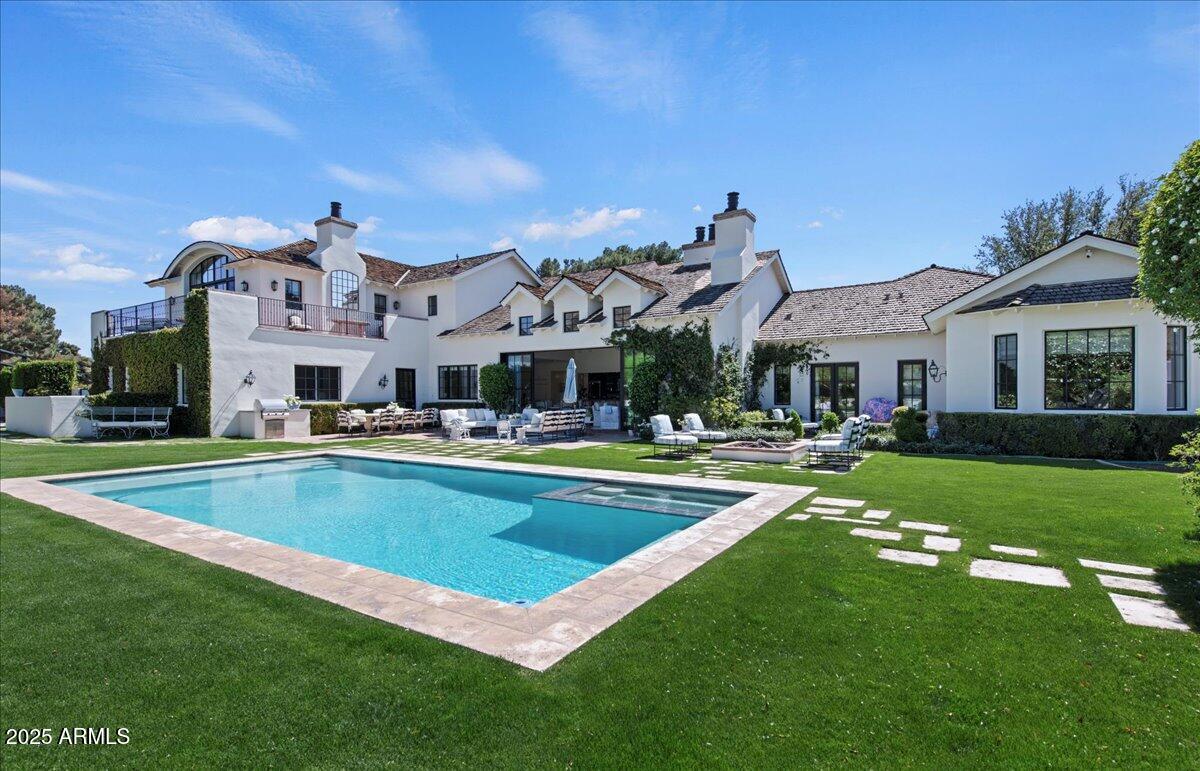 5446 E EXETER Boulevard