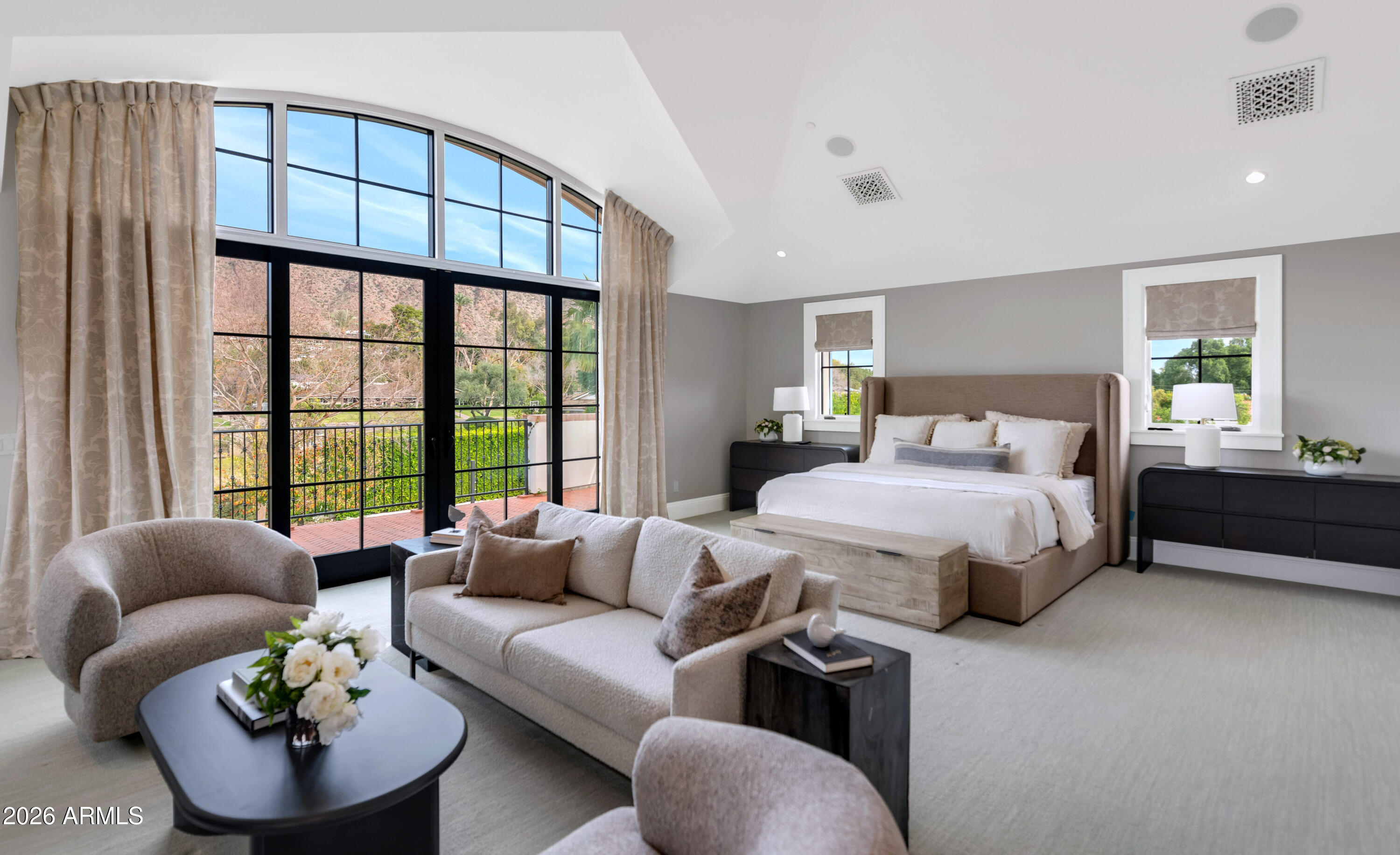 5446 E EXETER Boulevard