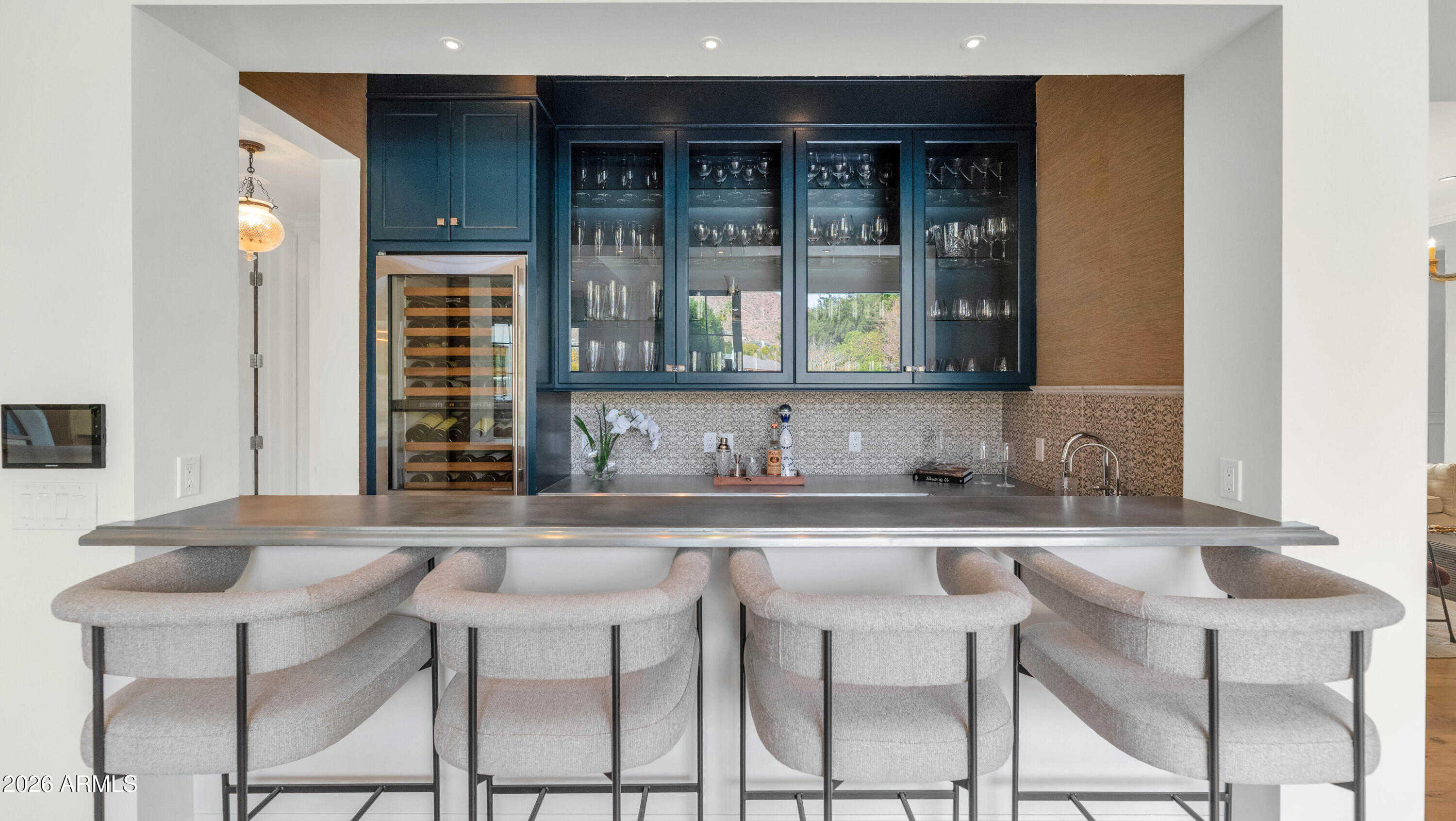 5446 E EXETER Boulevard