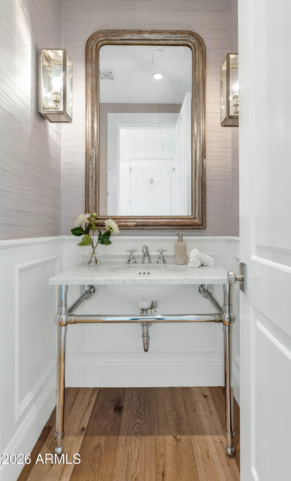 5446 E EXETER Boulevard