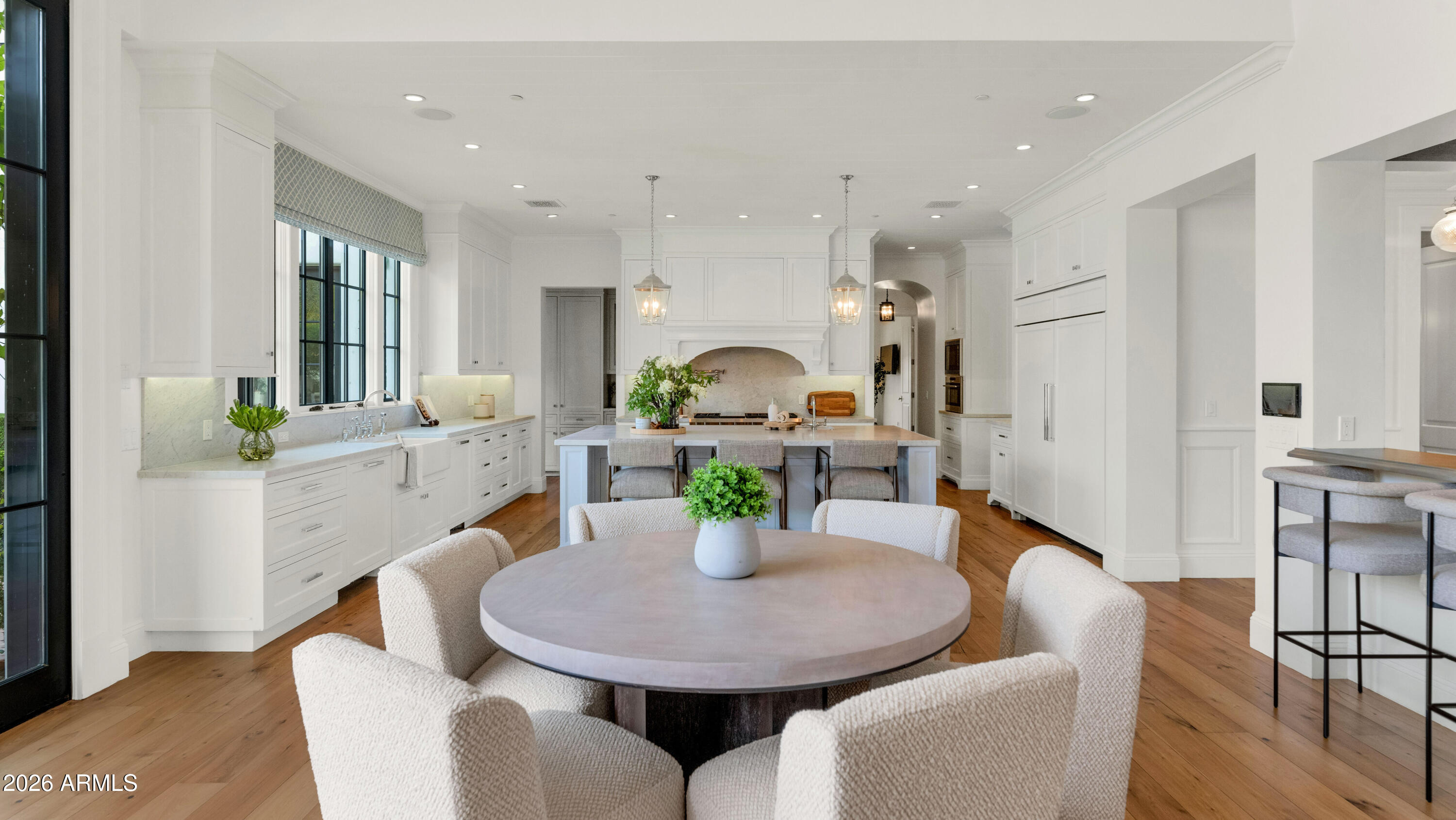 5446 E EXETER Boulevard