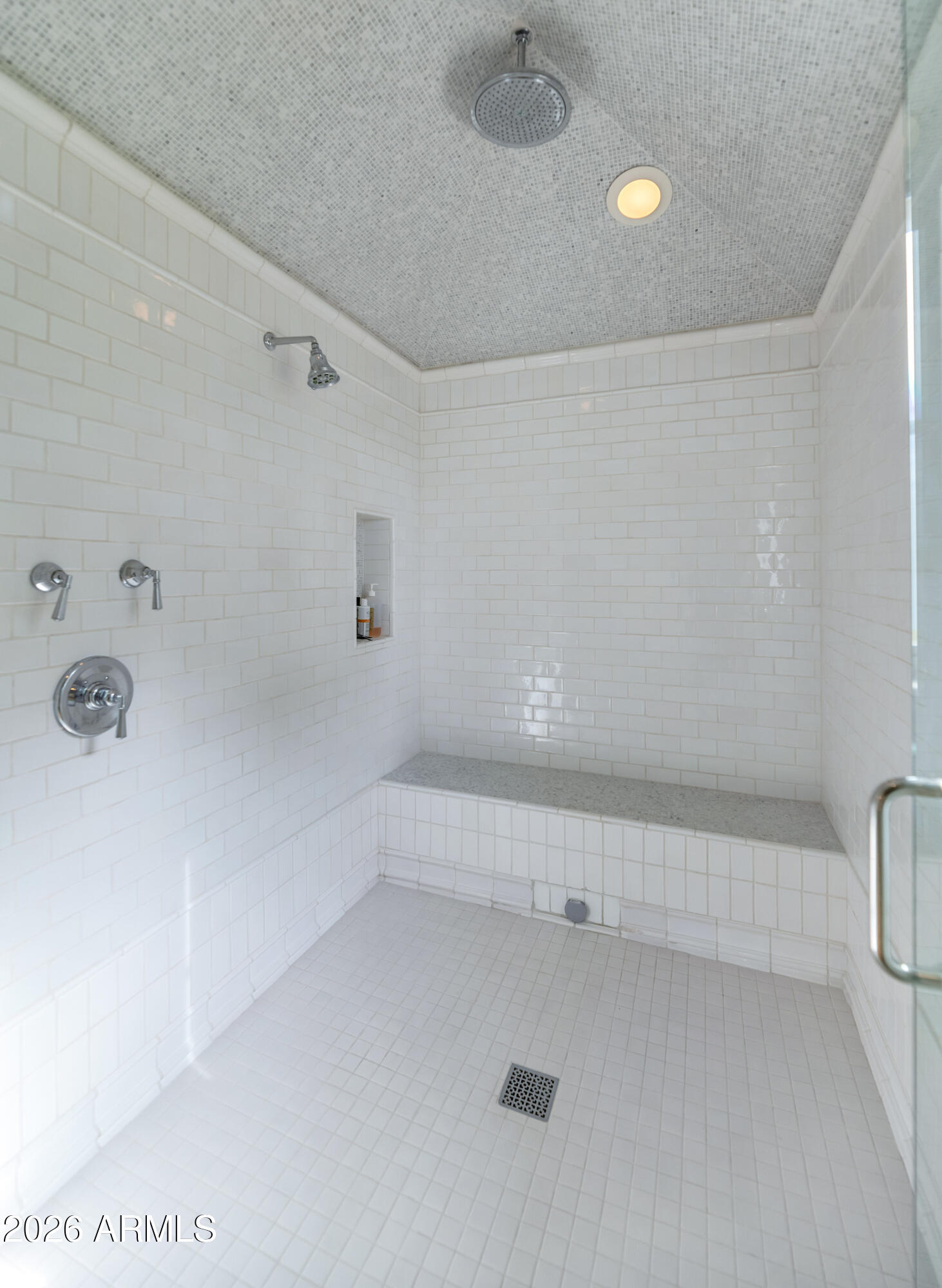 5446 E EXETER Boulevard