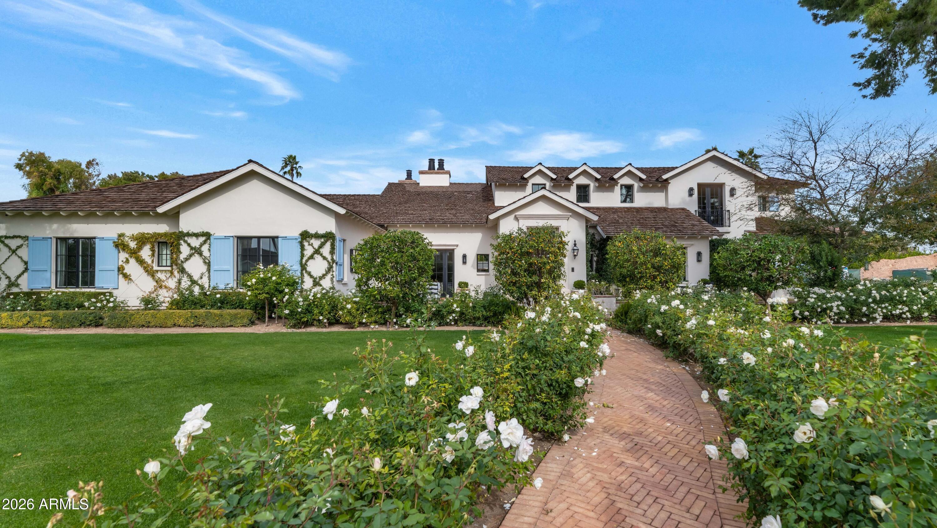 5446 E EXETER Boulevard