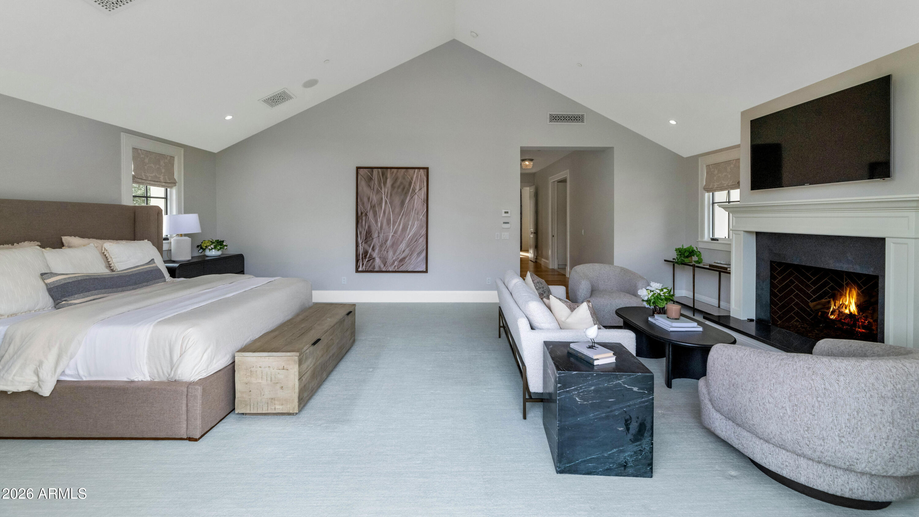 5446 E EXETER Boulevard