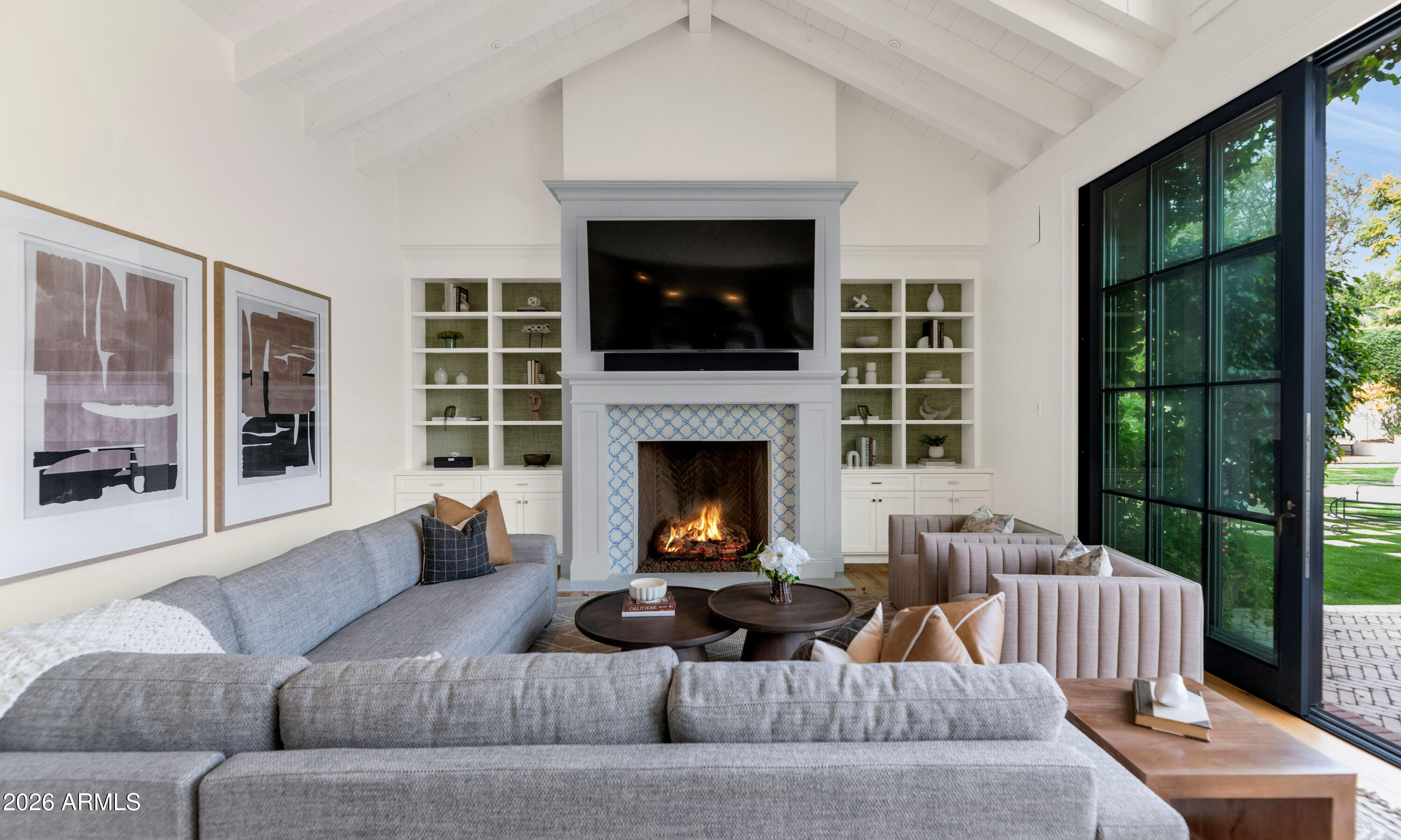 5446 E EXETER Boulevard