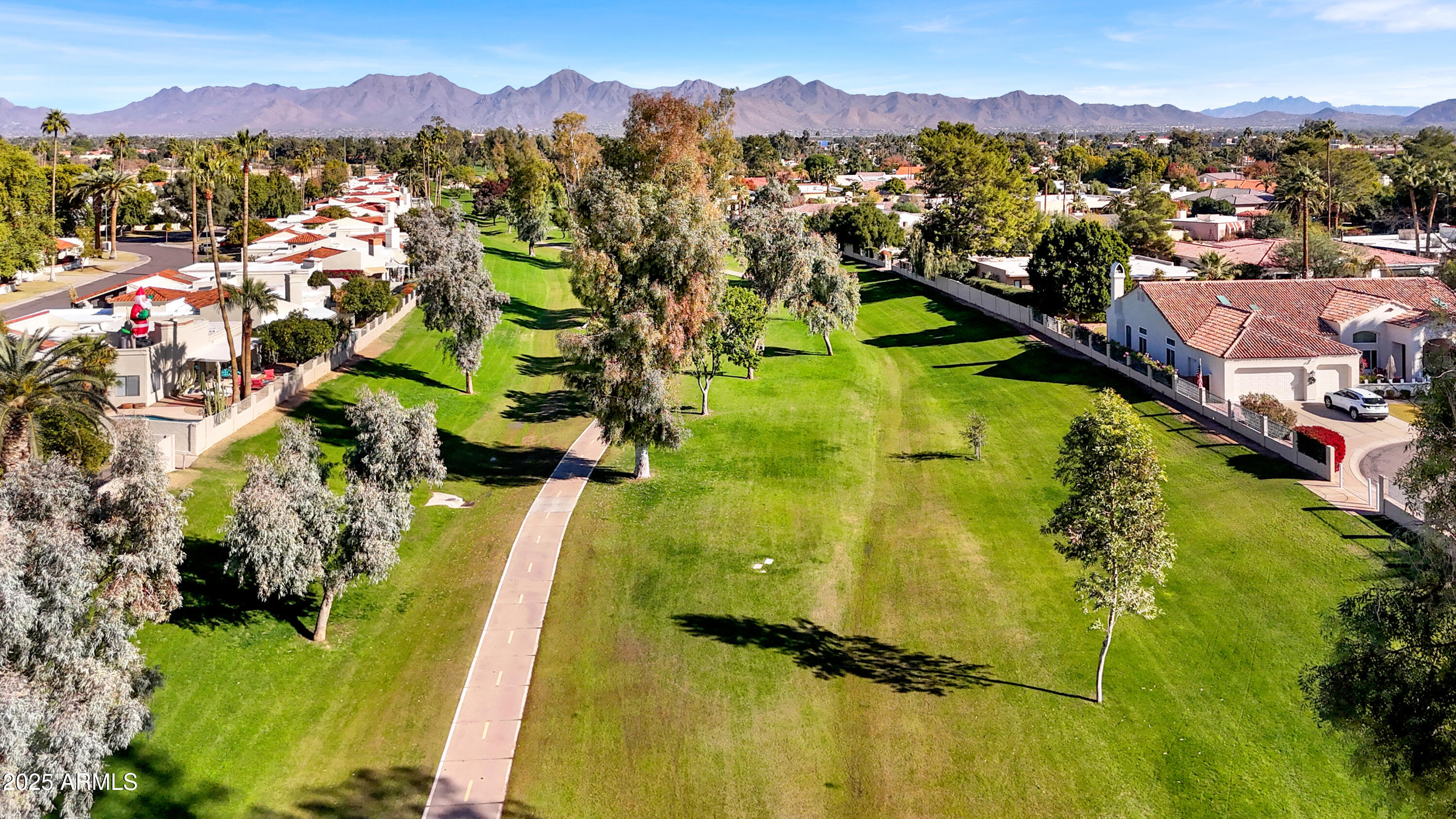 7312 N VIA CAMELLO DEL NORTE Street, 95
