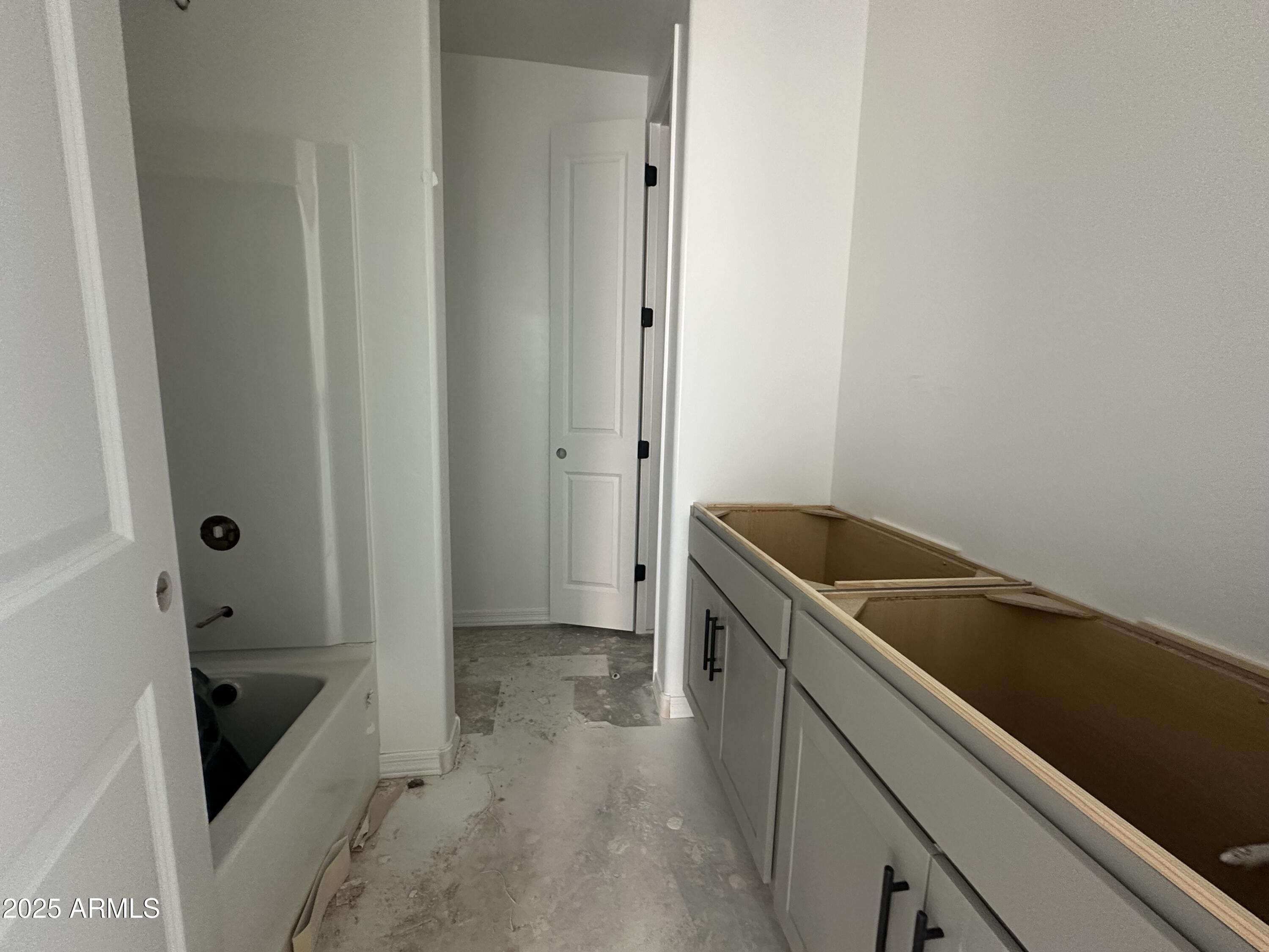 22824 E ROUNDUP Way