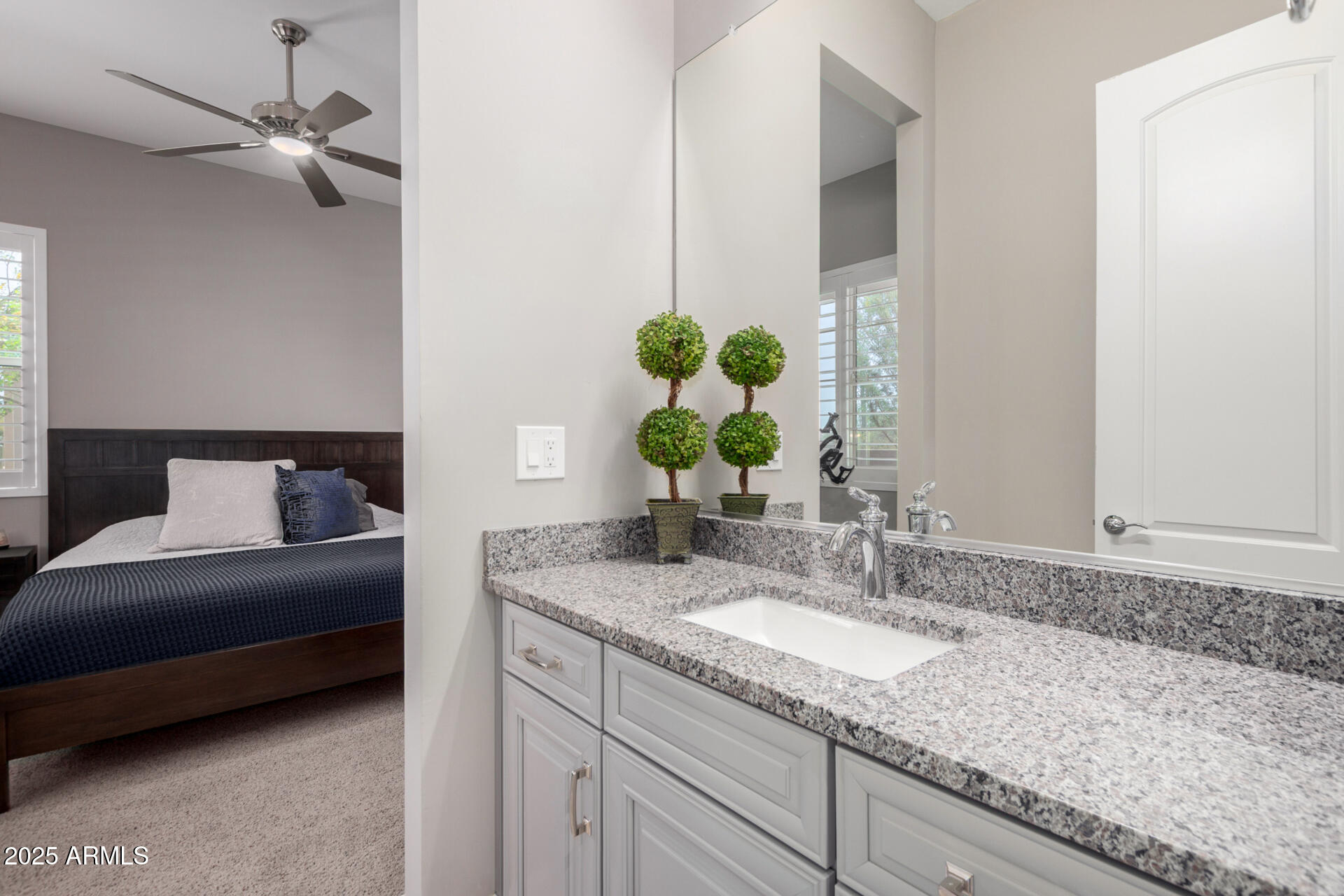 6112 E CALLE DE POMPAS