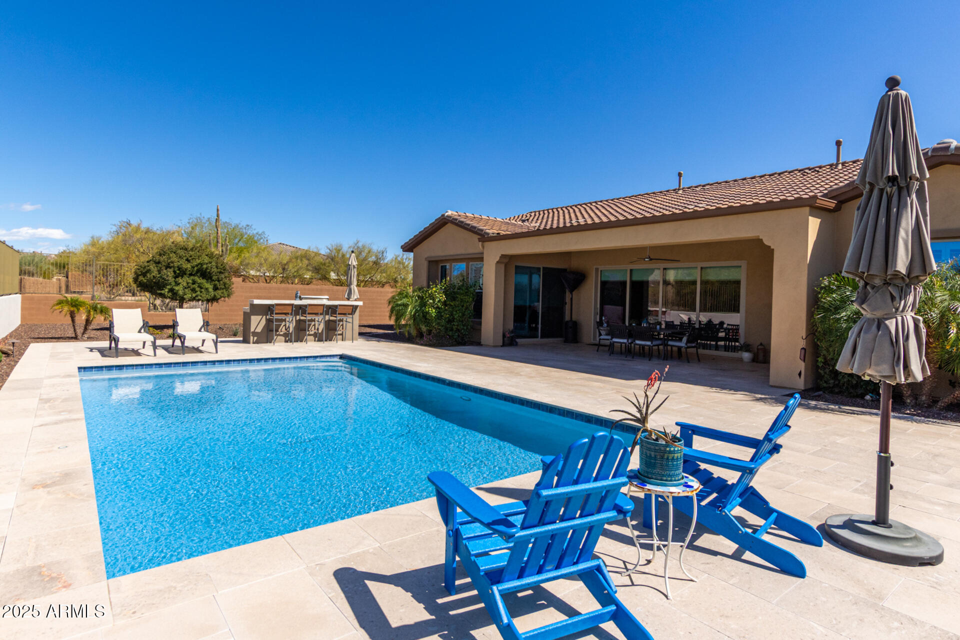 6112 E CALLE DE POMPAS