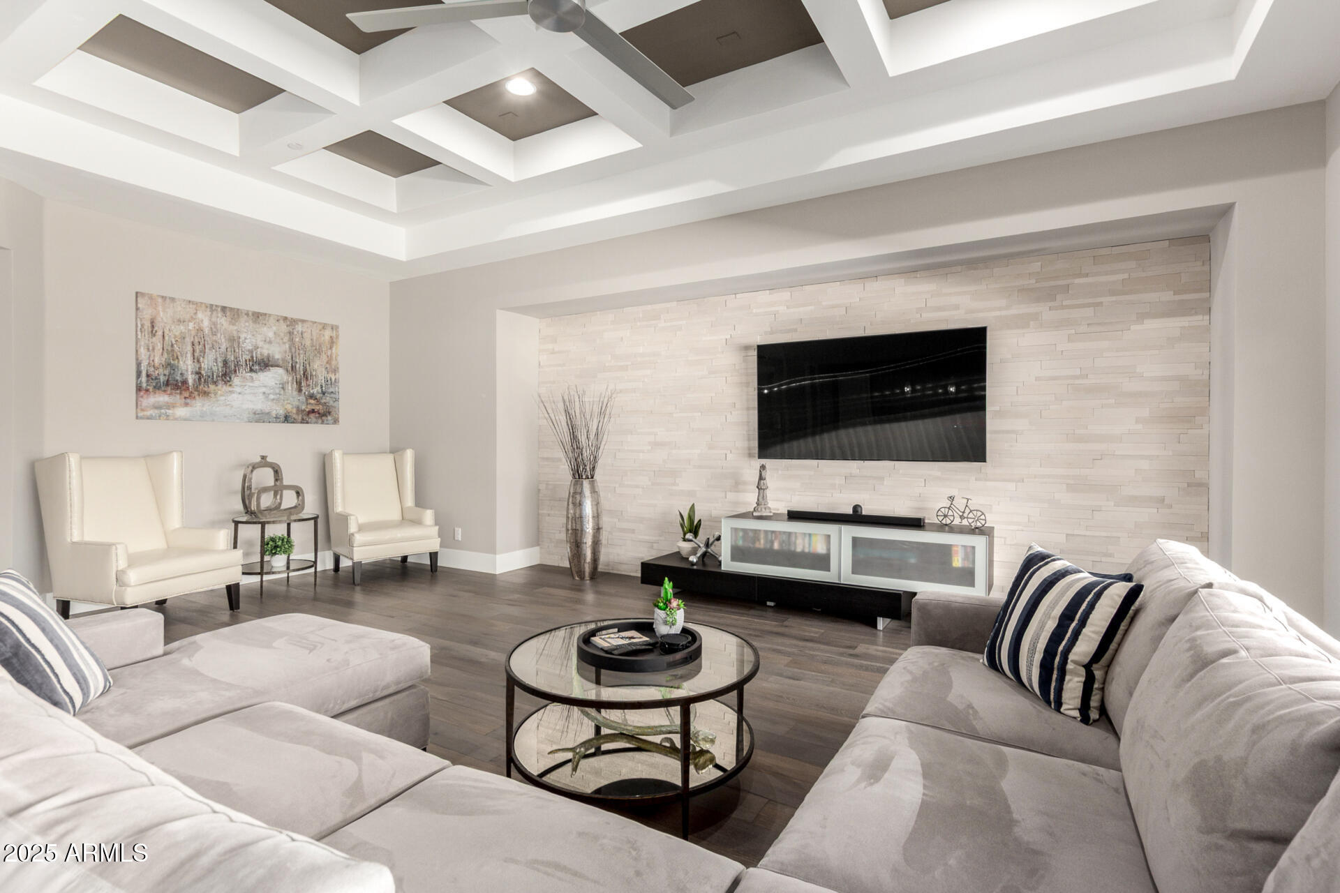 6112 E CALLE DE POMPAS