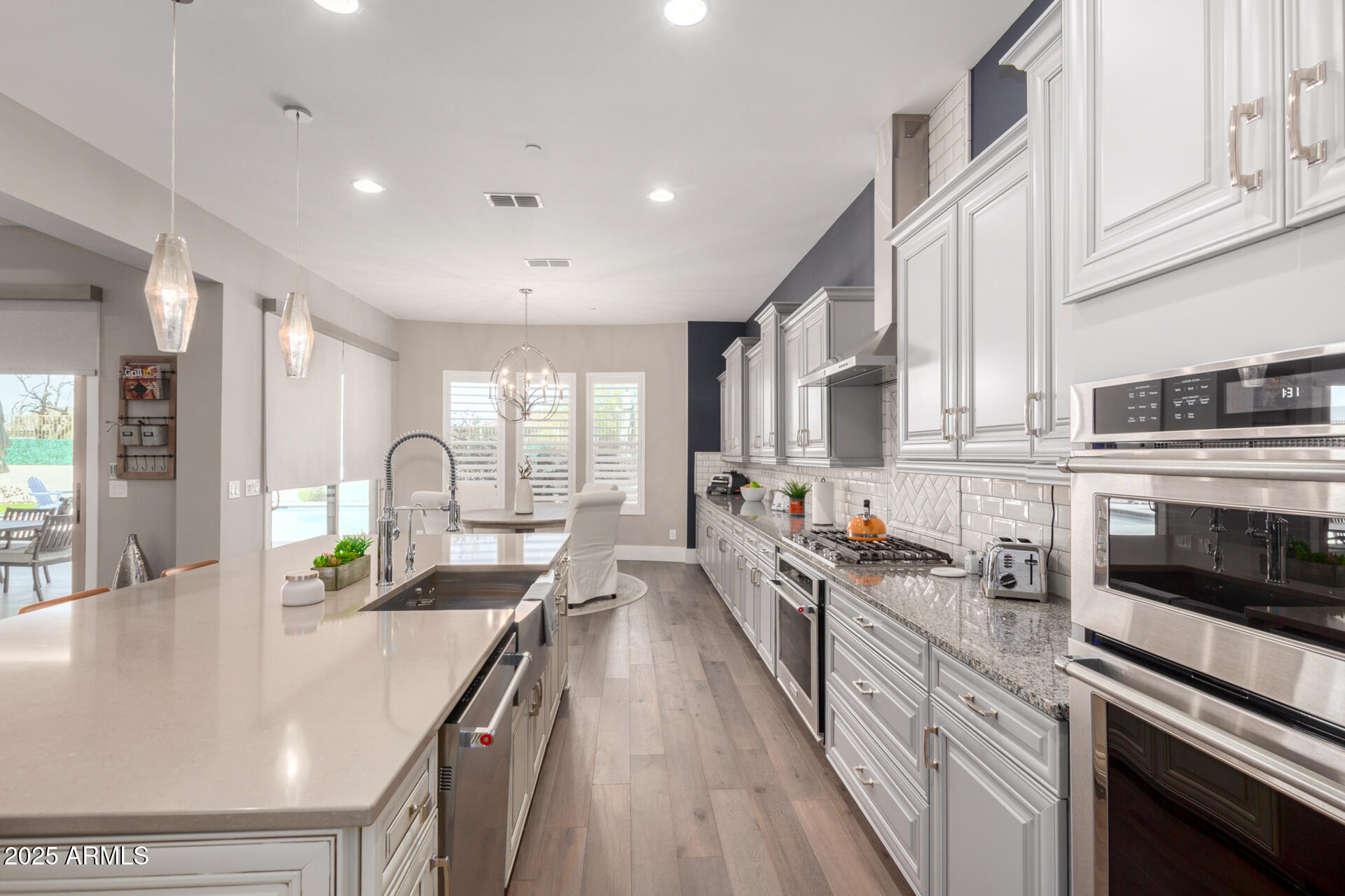 6112 E CALLE DE POMPAS