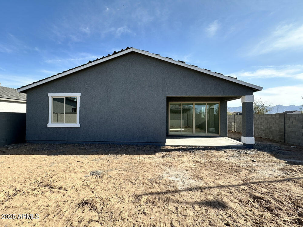 5636 W SUMMERSIDE Road