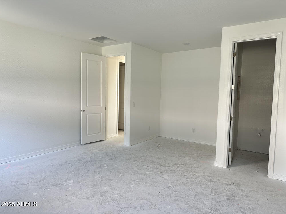 5636 W SUMMERSIDE Road
