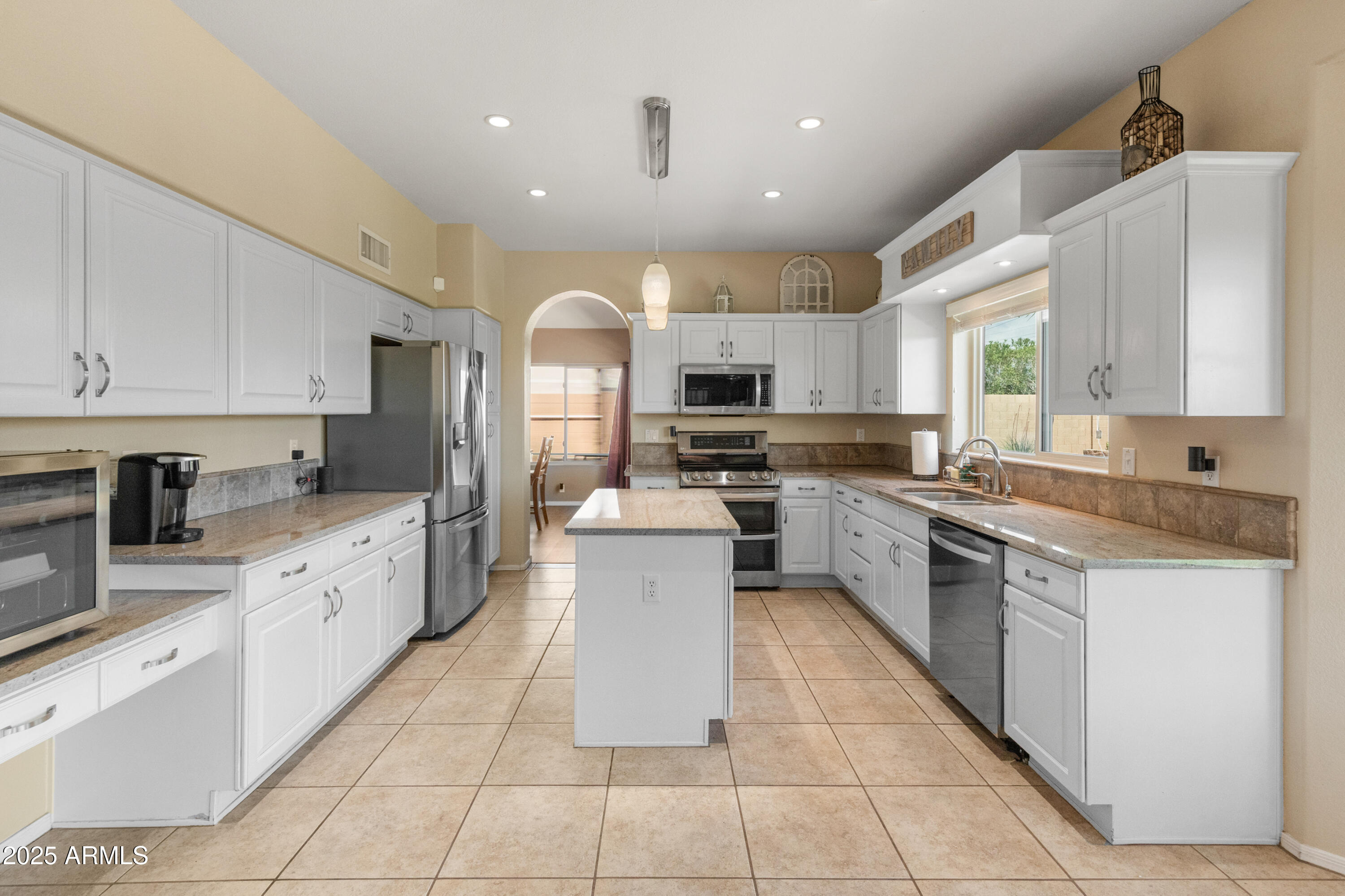 15055 S 40TH Place