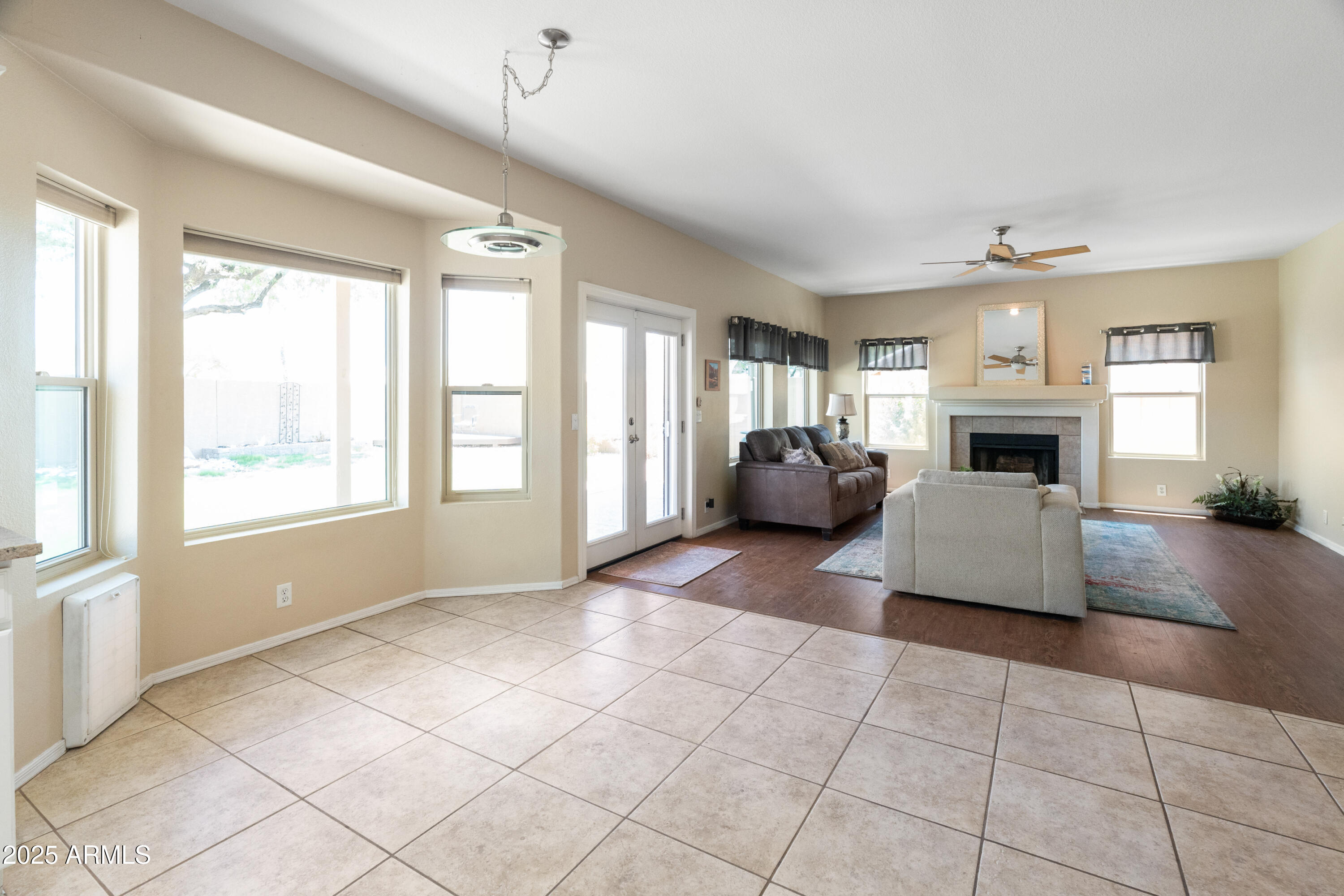 15055 S 40TH Place
