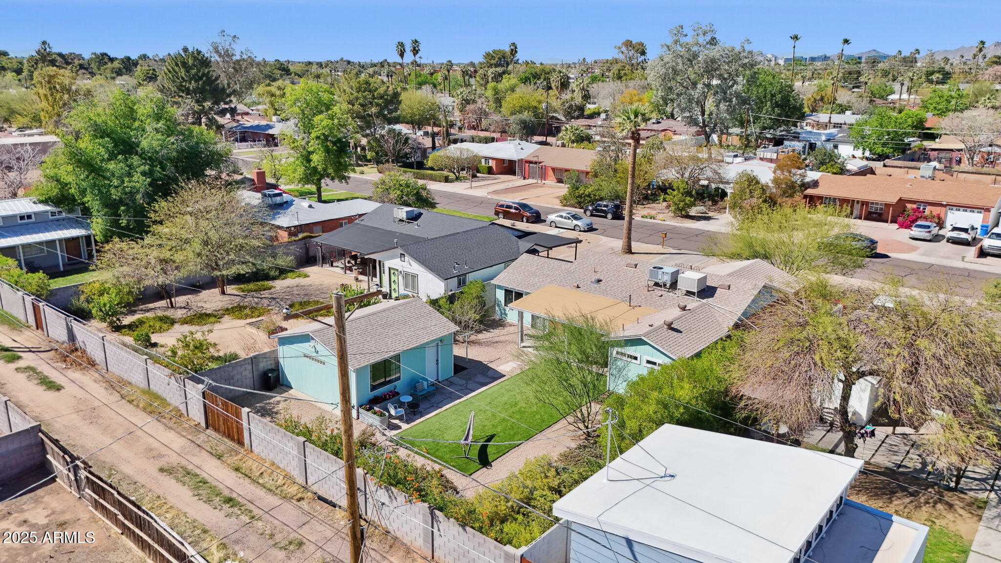 2921 E CHEERY LYNN Road