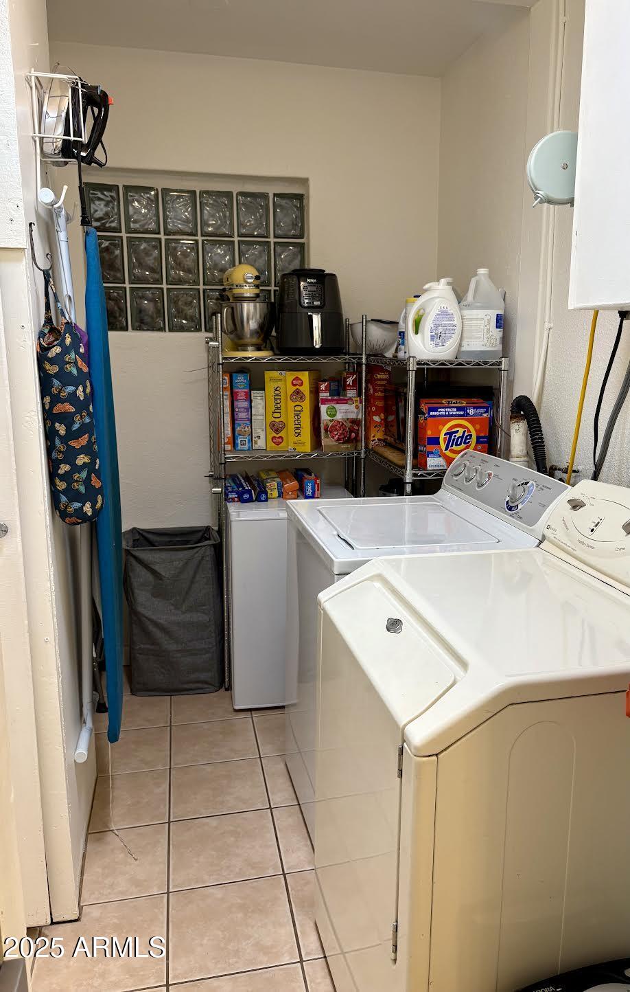 2921 E CHEERY LYNN Road