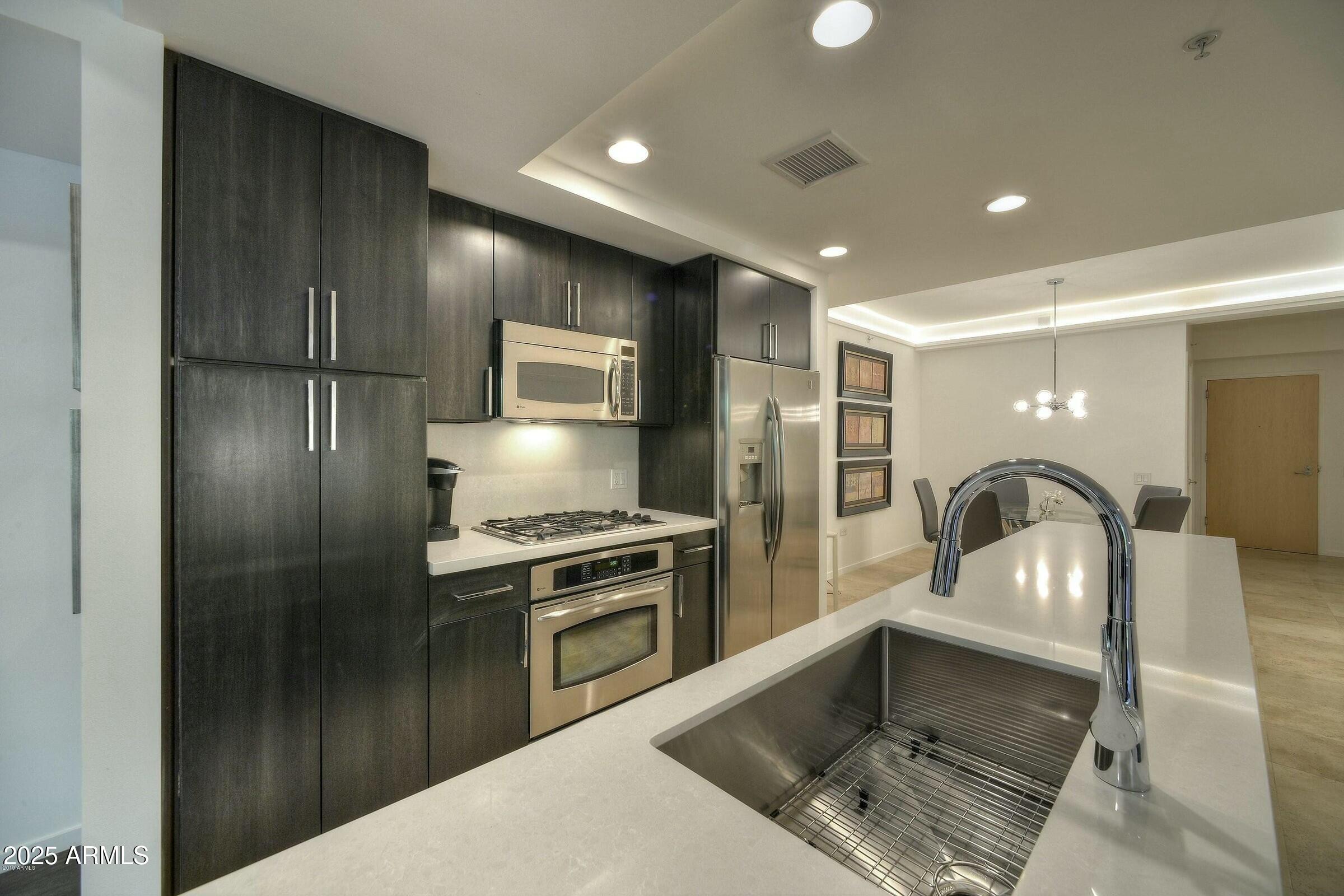 7151 E RANCHO VISTA Drive, 3010