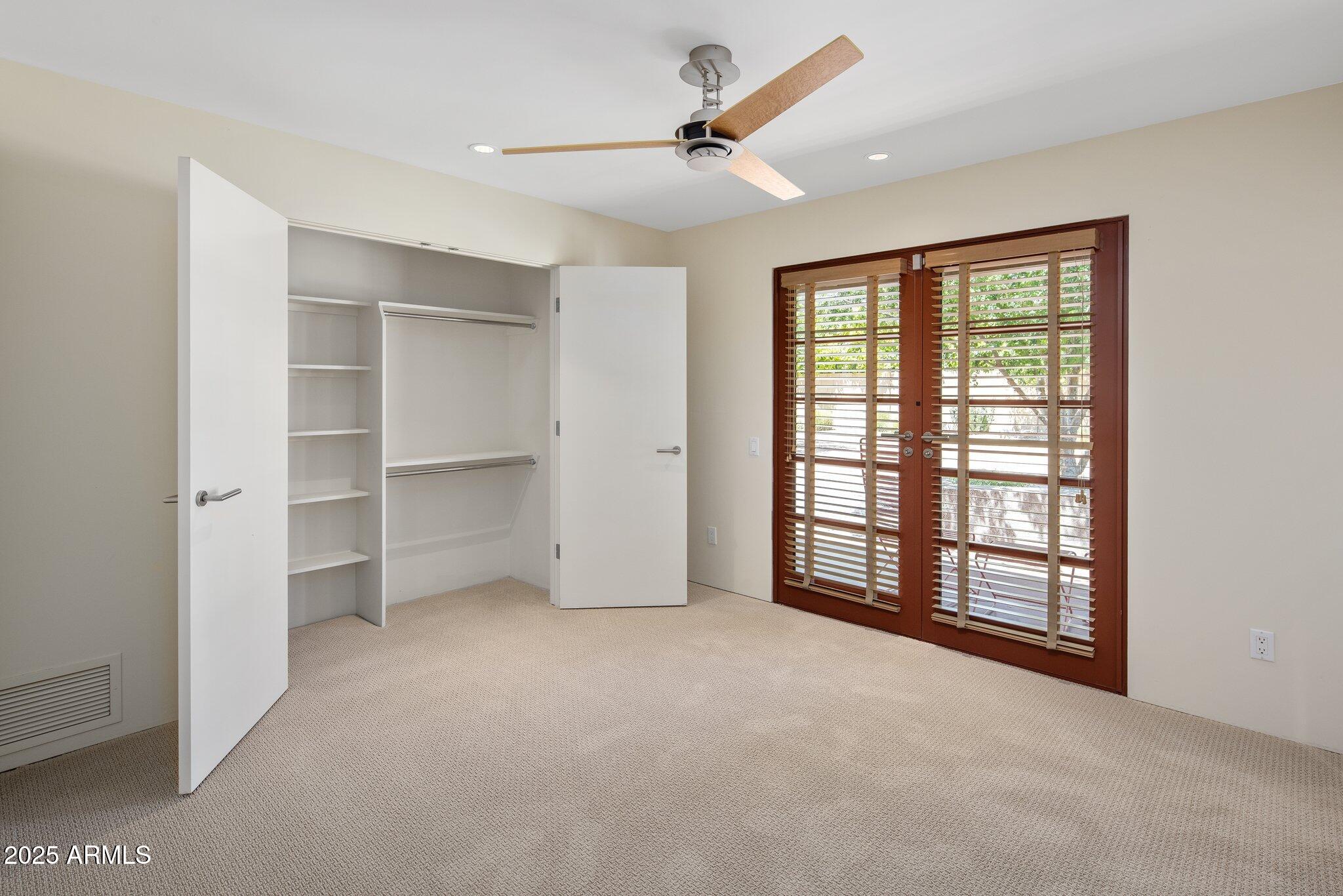 4210 N 63RD Place