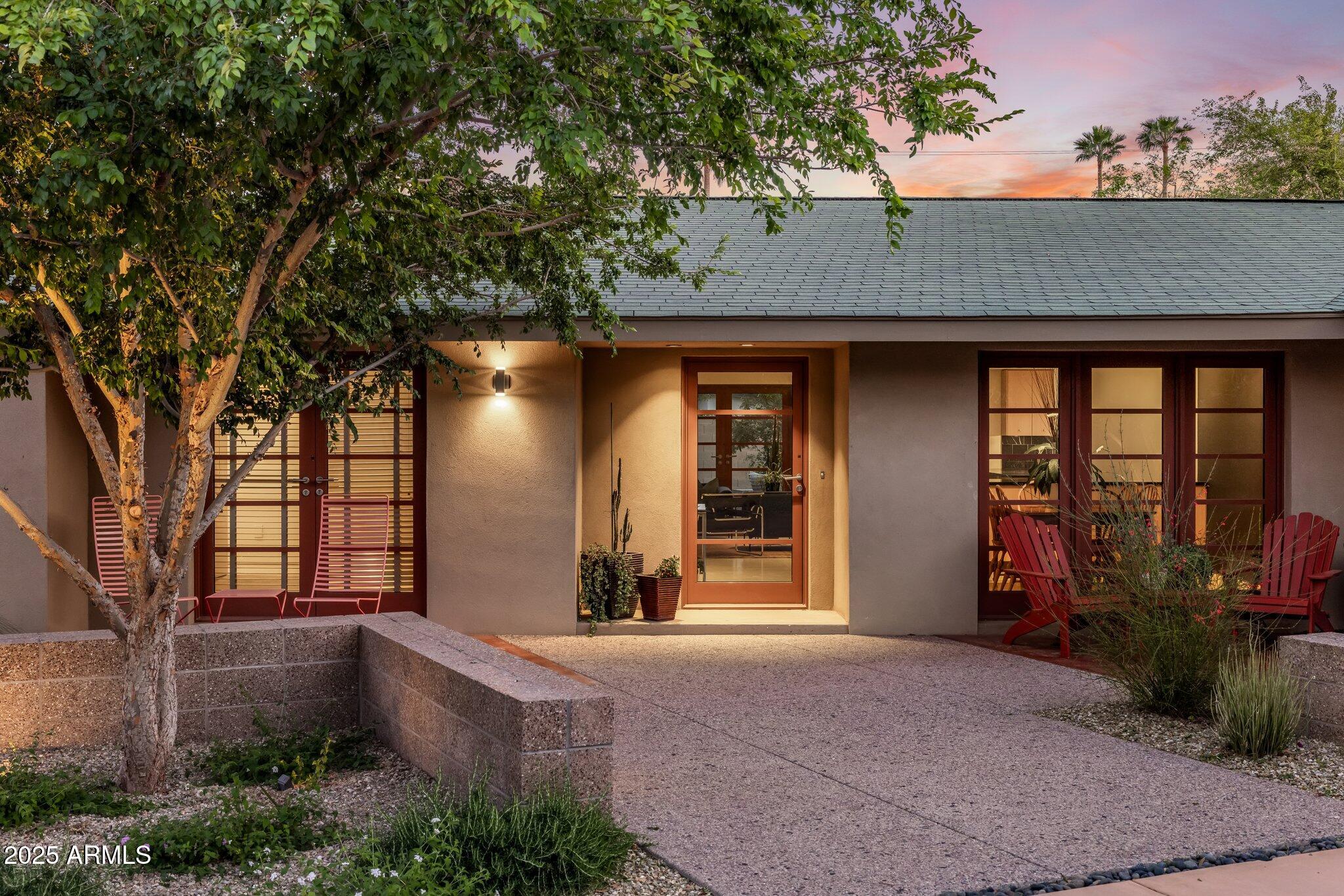 4210 N 63RD Place