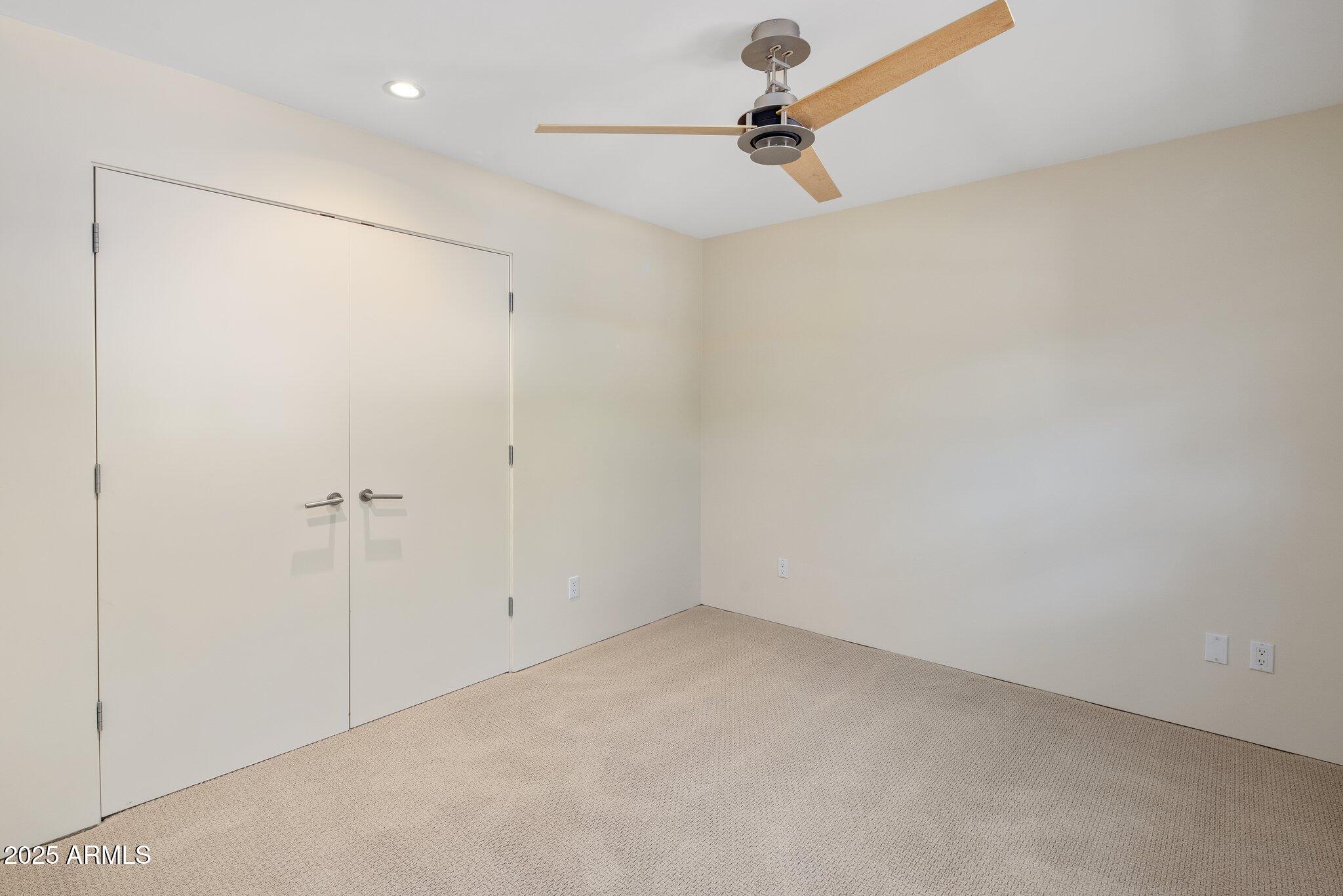 4210 N 63RD Place