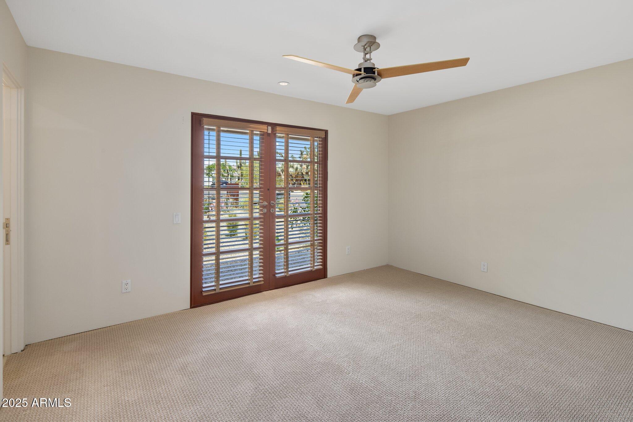 4210 N 63RD Place