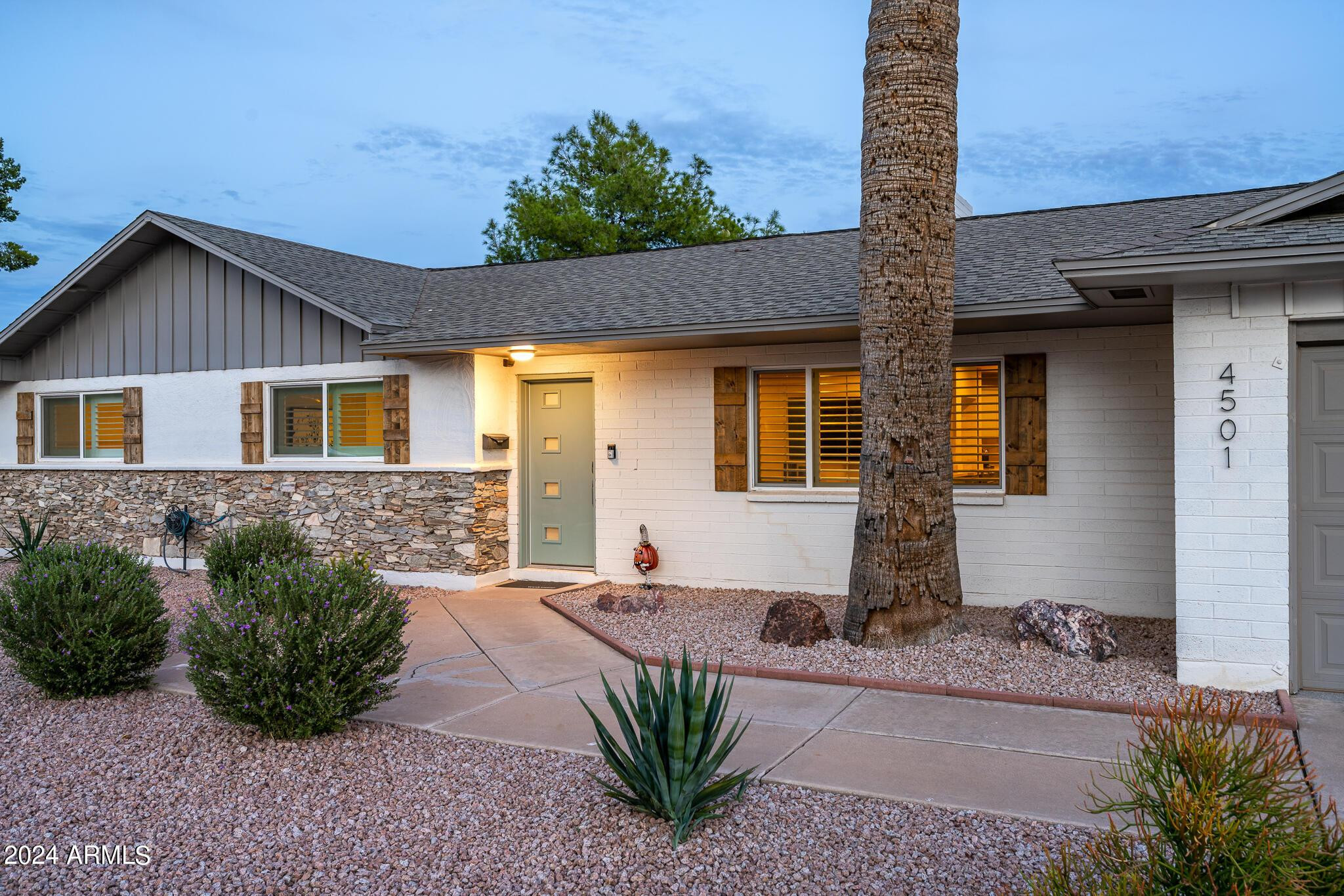 4501 N 86TH Place