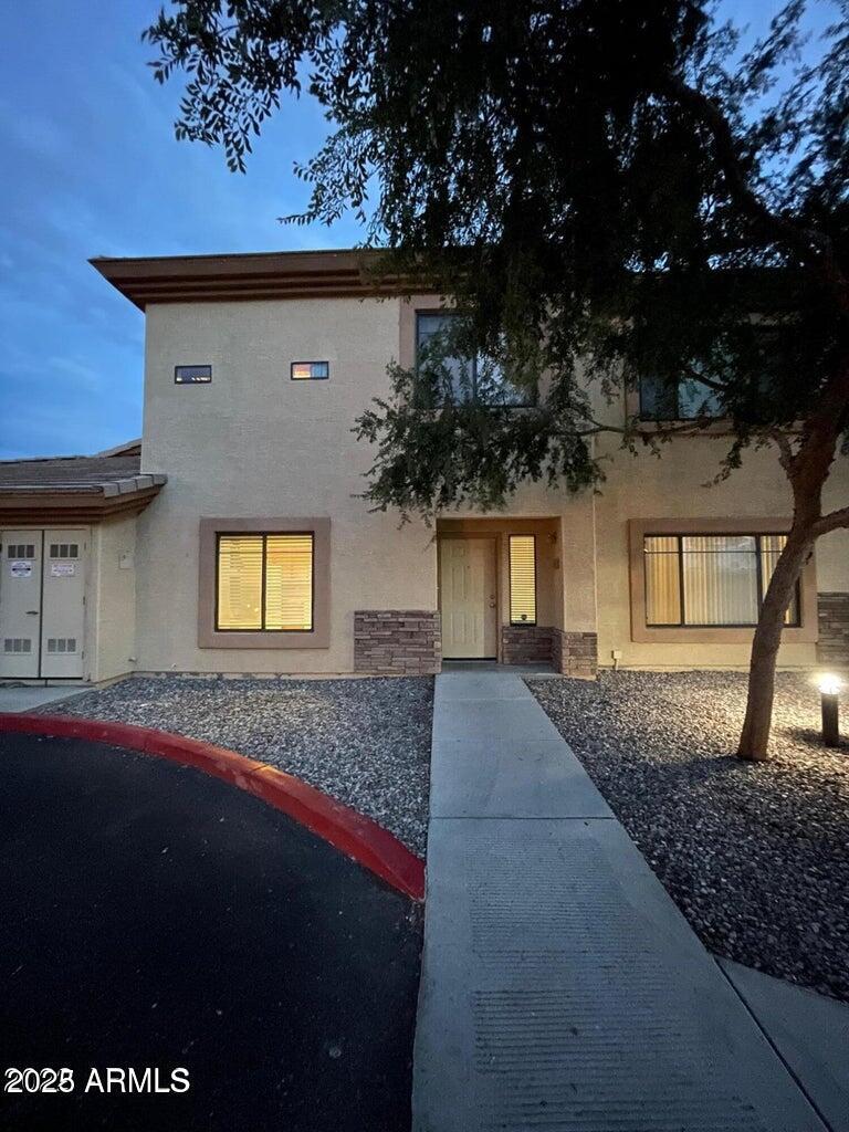 6770 N 47TH Avenue, 1021