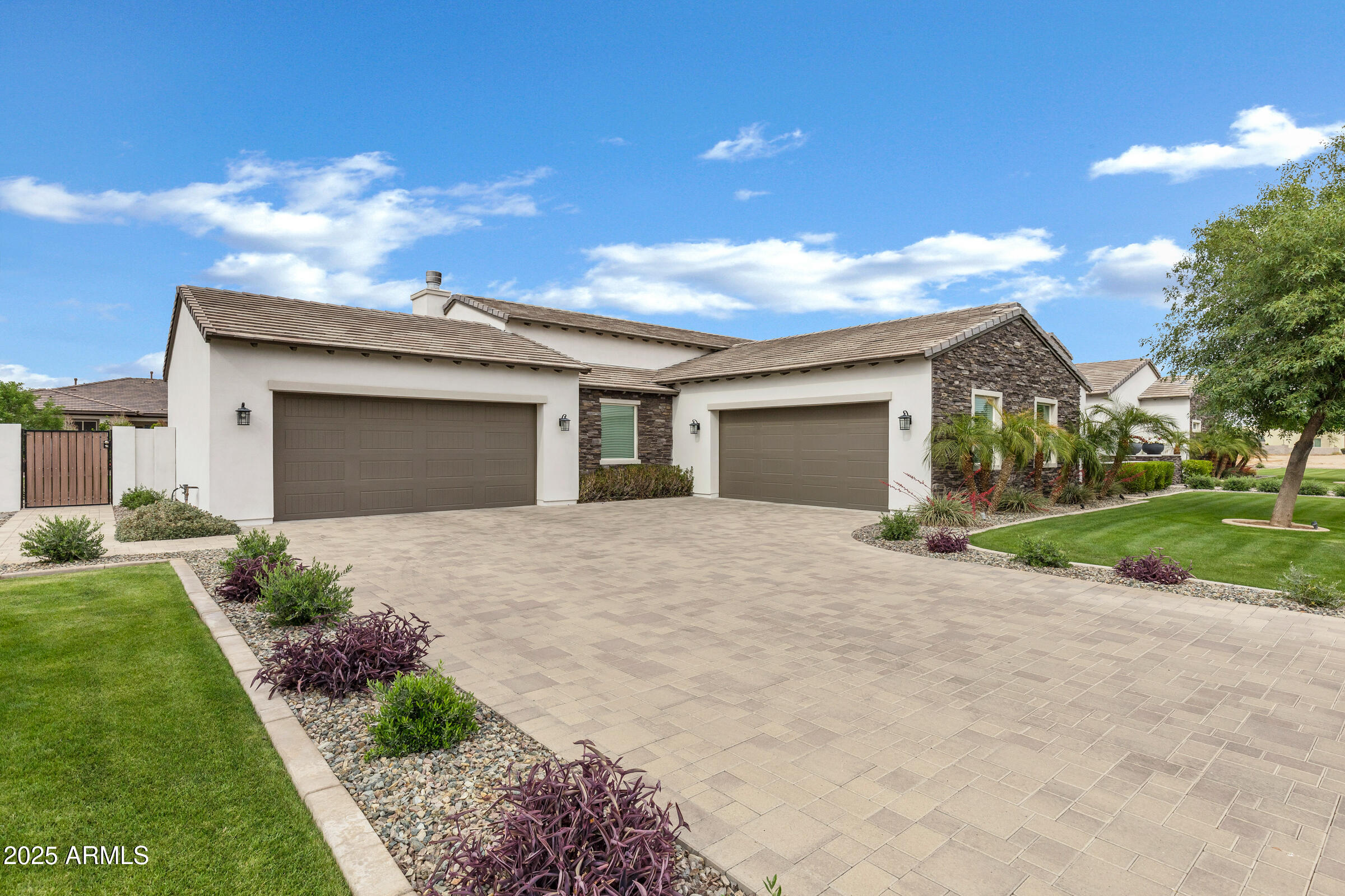 12228 E WOOD Drive