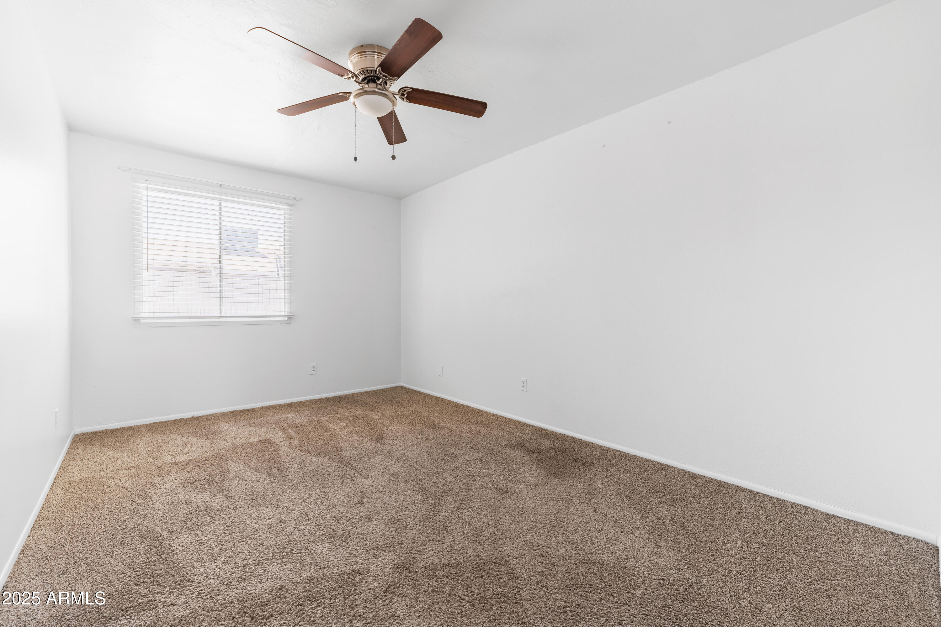 4133 E PLEASANT Lane