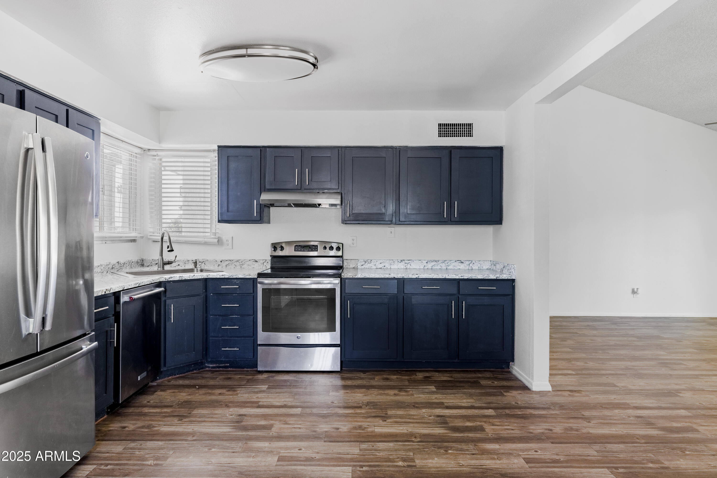 4133 E PLEASANT Lane